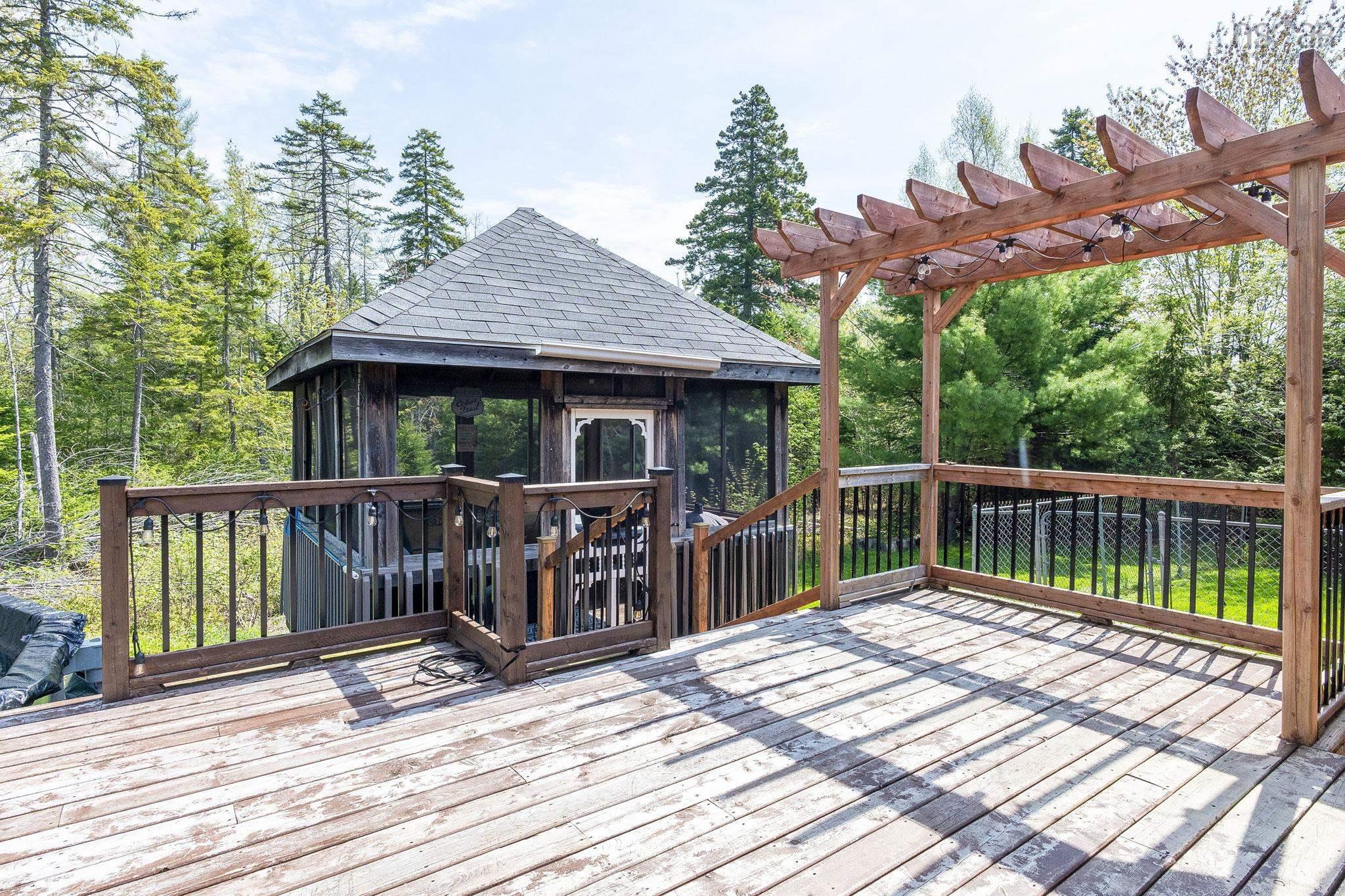 $474,900.00: 5871 Highway 14, Upper Nine Mile River