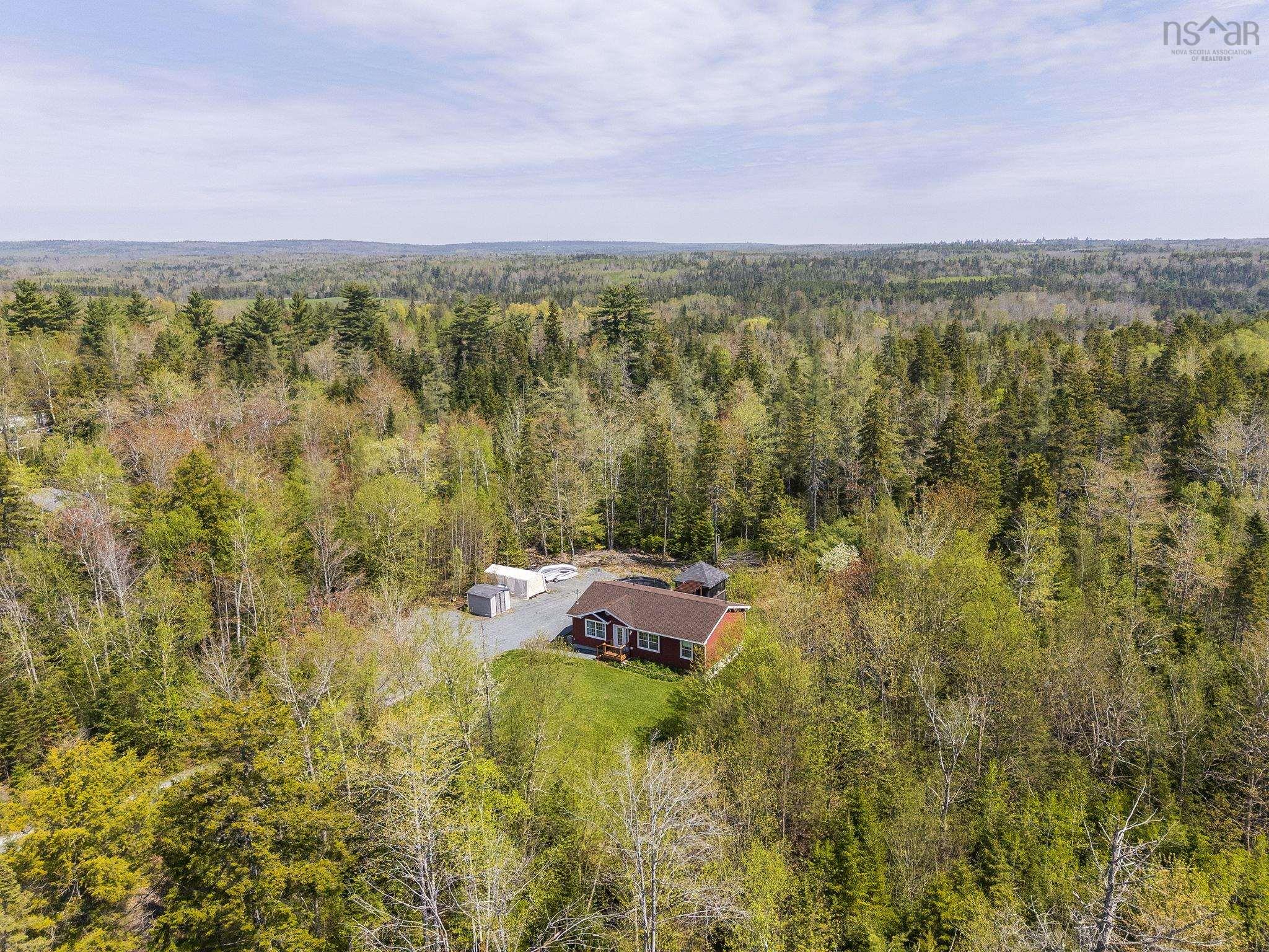 $474,900.00: 5871 Highway 14, Upper Nine Mile River