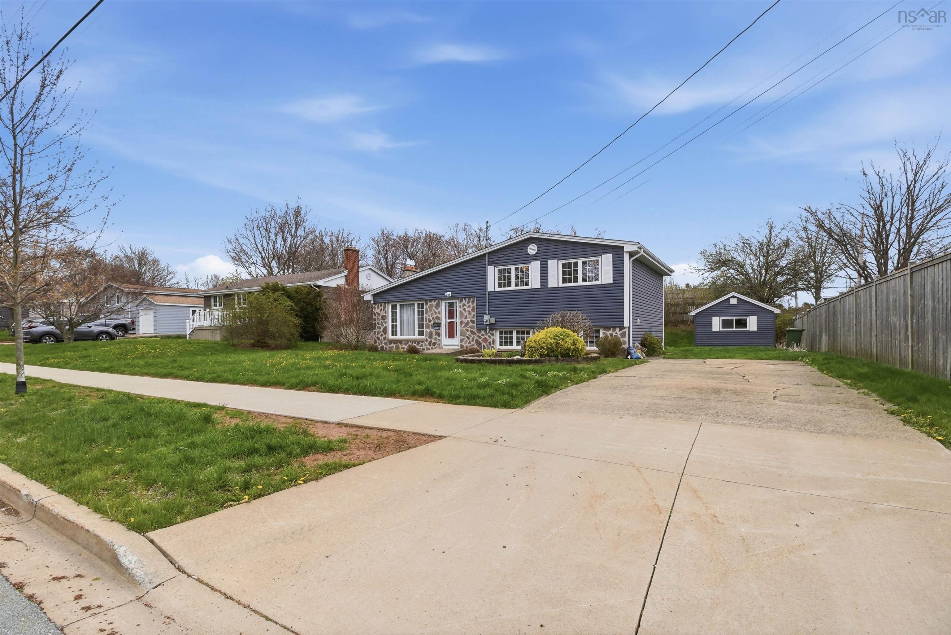 $584,900.00: 124 Gourok Avenue, Dartmouth