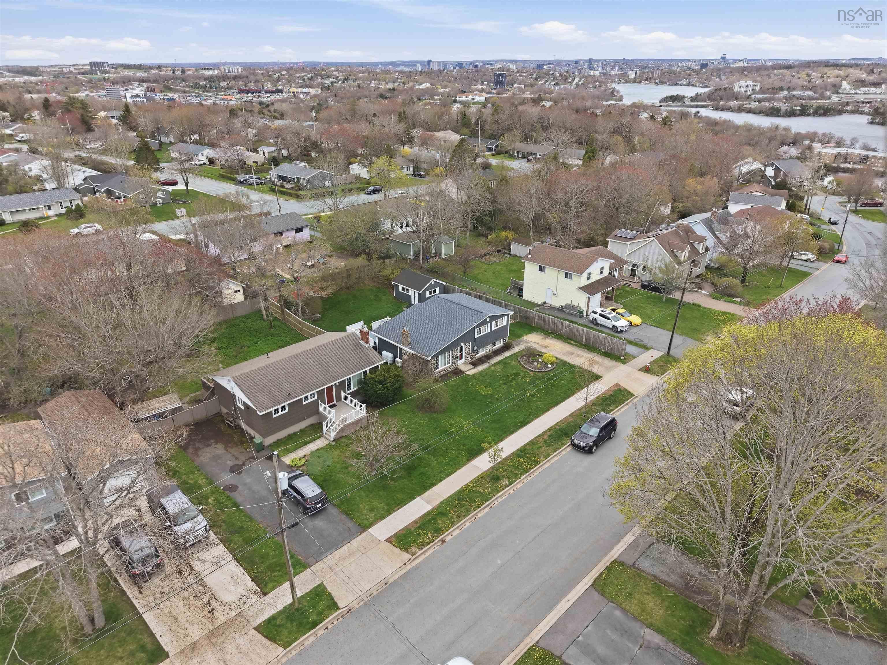 $584,900.00: 124 Gourok Avenue, Dartmouth