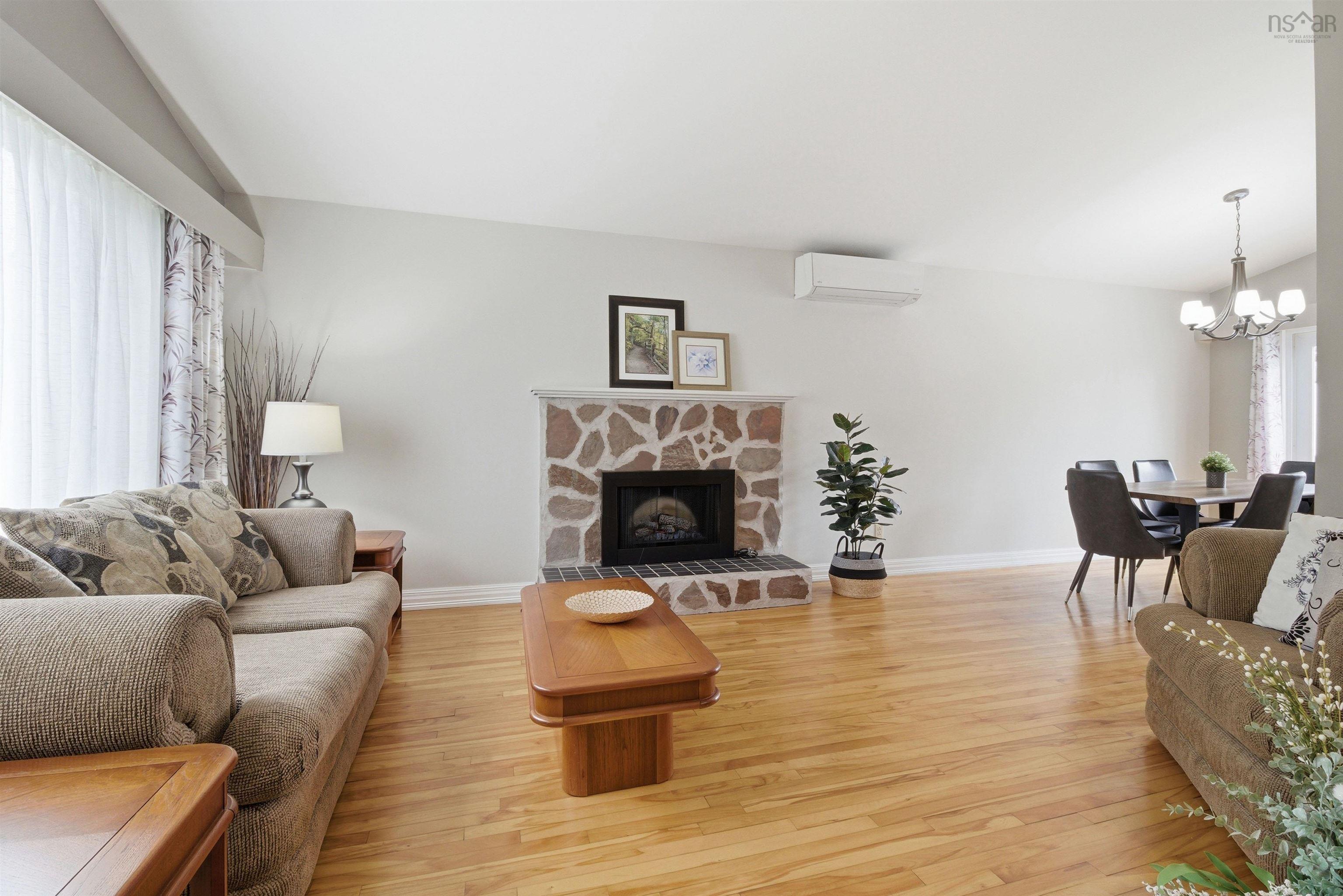 $584,900.00: 124 Gourok Avenue, Dartmouth