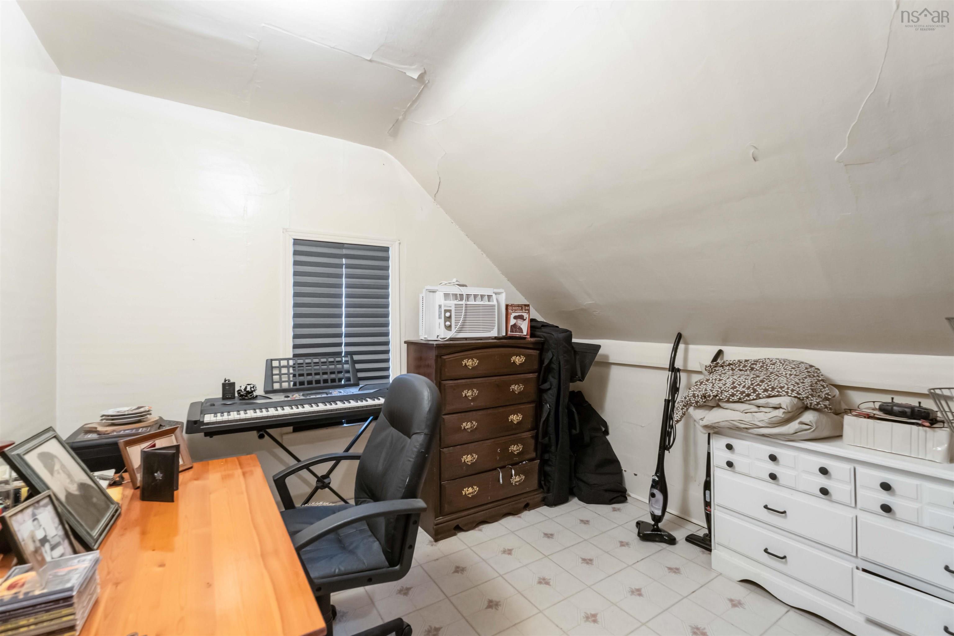 $308,500.00: 51 BLOCK WHARF Road, Summerville
