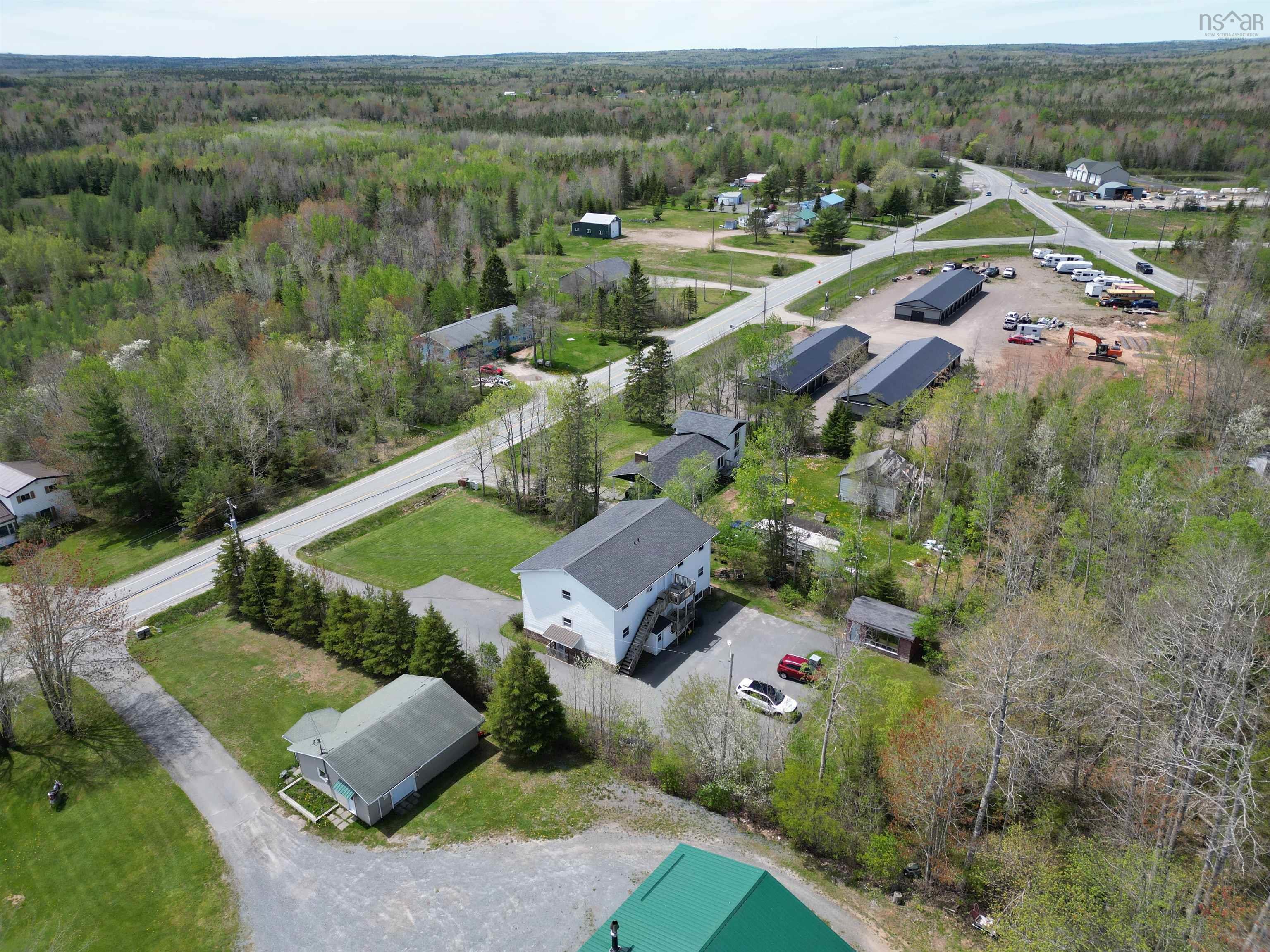 $925,000.00: 1463 Highway 214, Nine Mile River