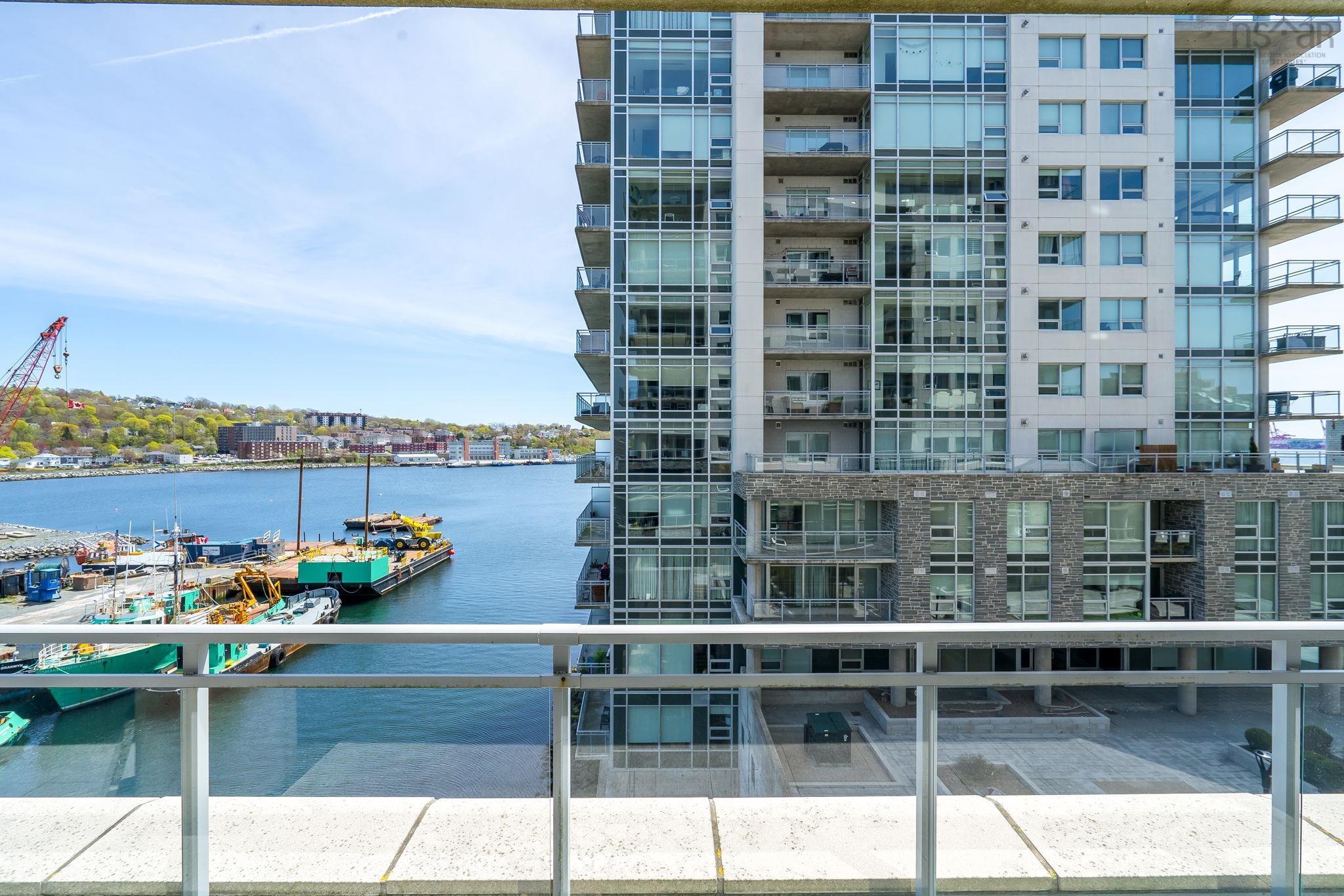 402 15 Kings Wharf Place, Dartmouth, NS (MLS 202611718)