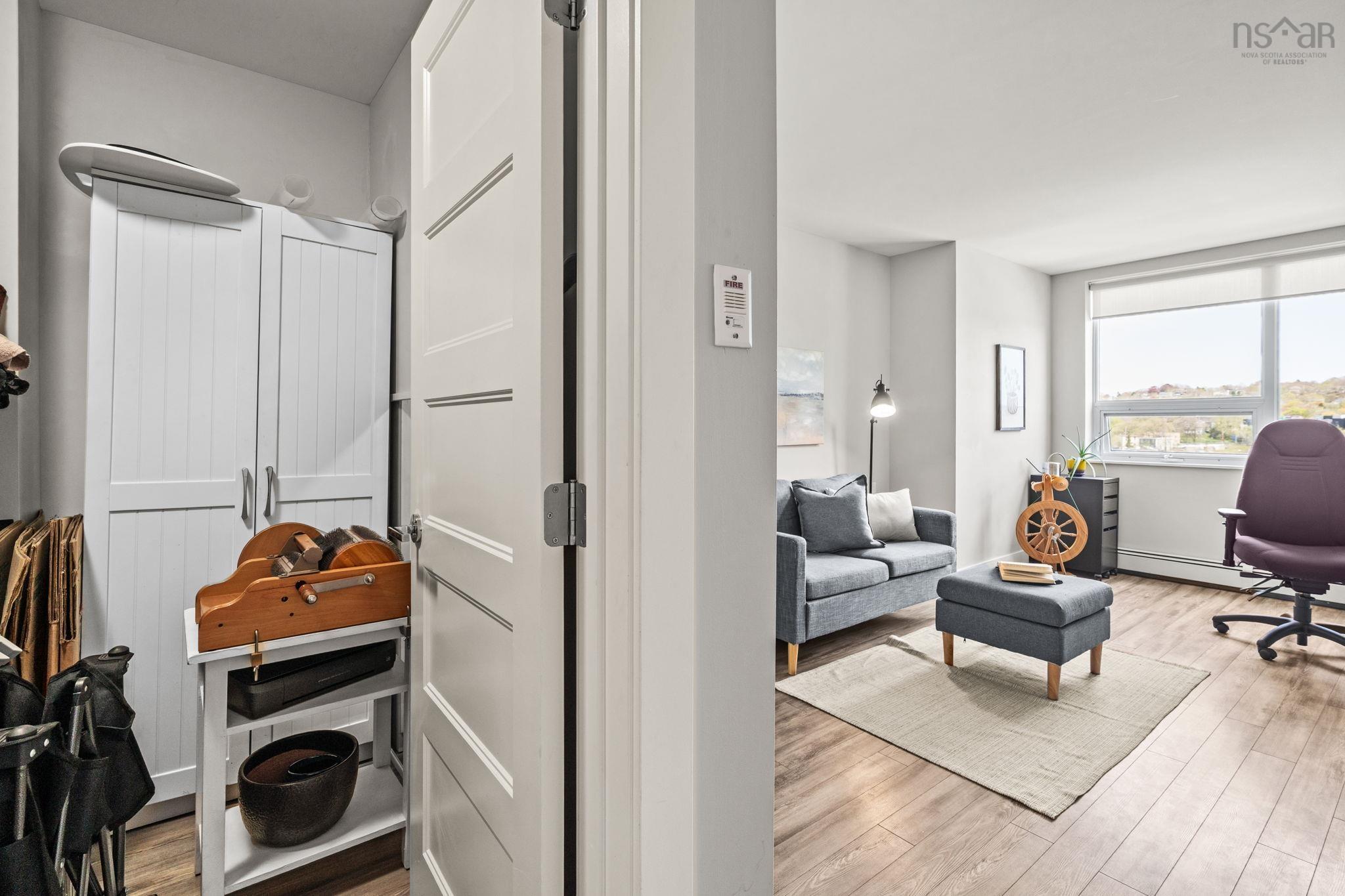 402 15 Kings Wharf Place, Dartmouth, NS (MLS 202611718)