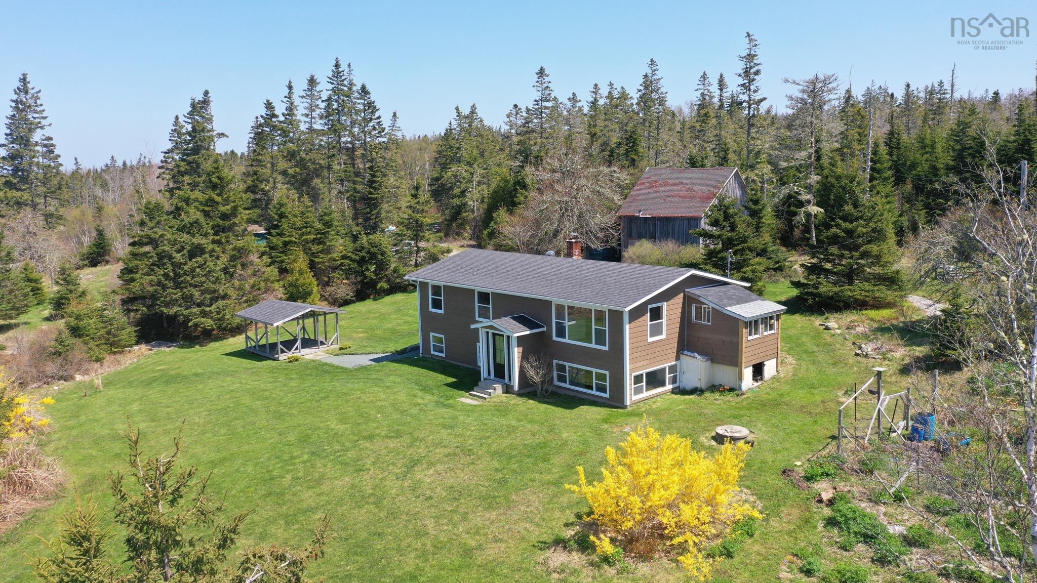$579,000.00: 572 Rockland Road, Rockland