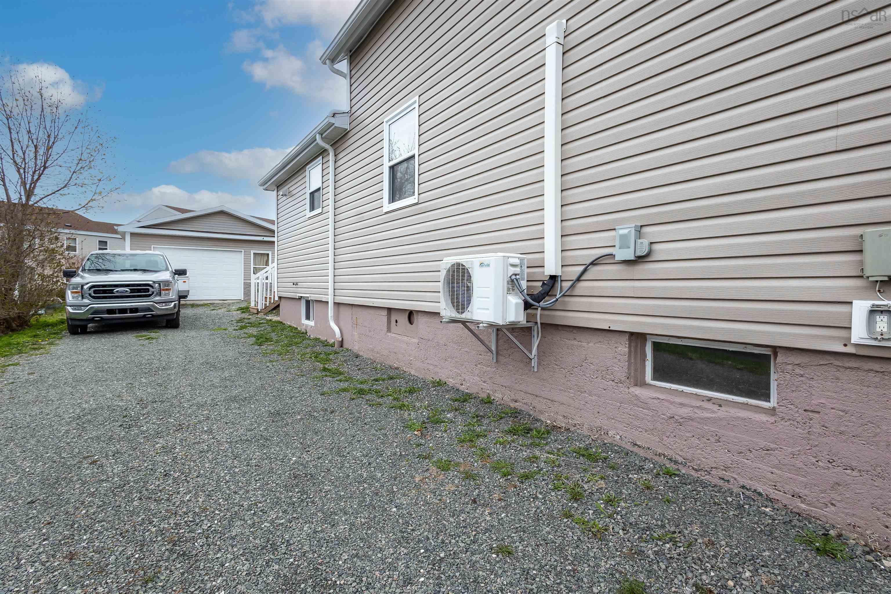 $199,000.00: 664 George Street, New Waterford