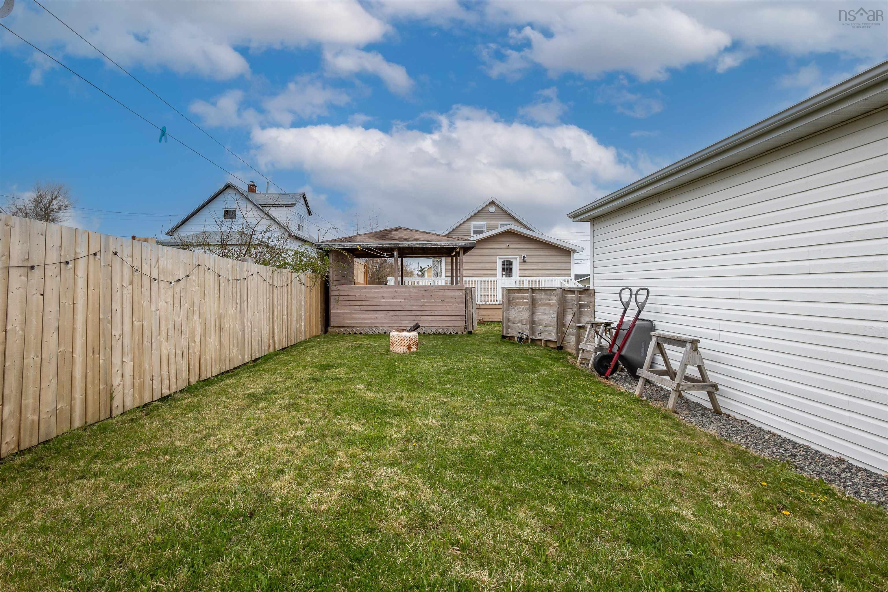 $199,000.00: 664 George Street, New Waterford