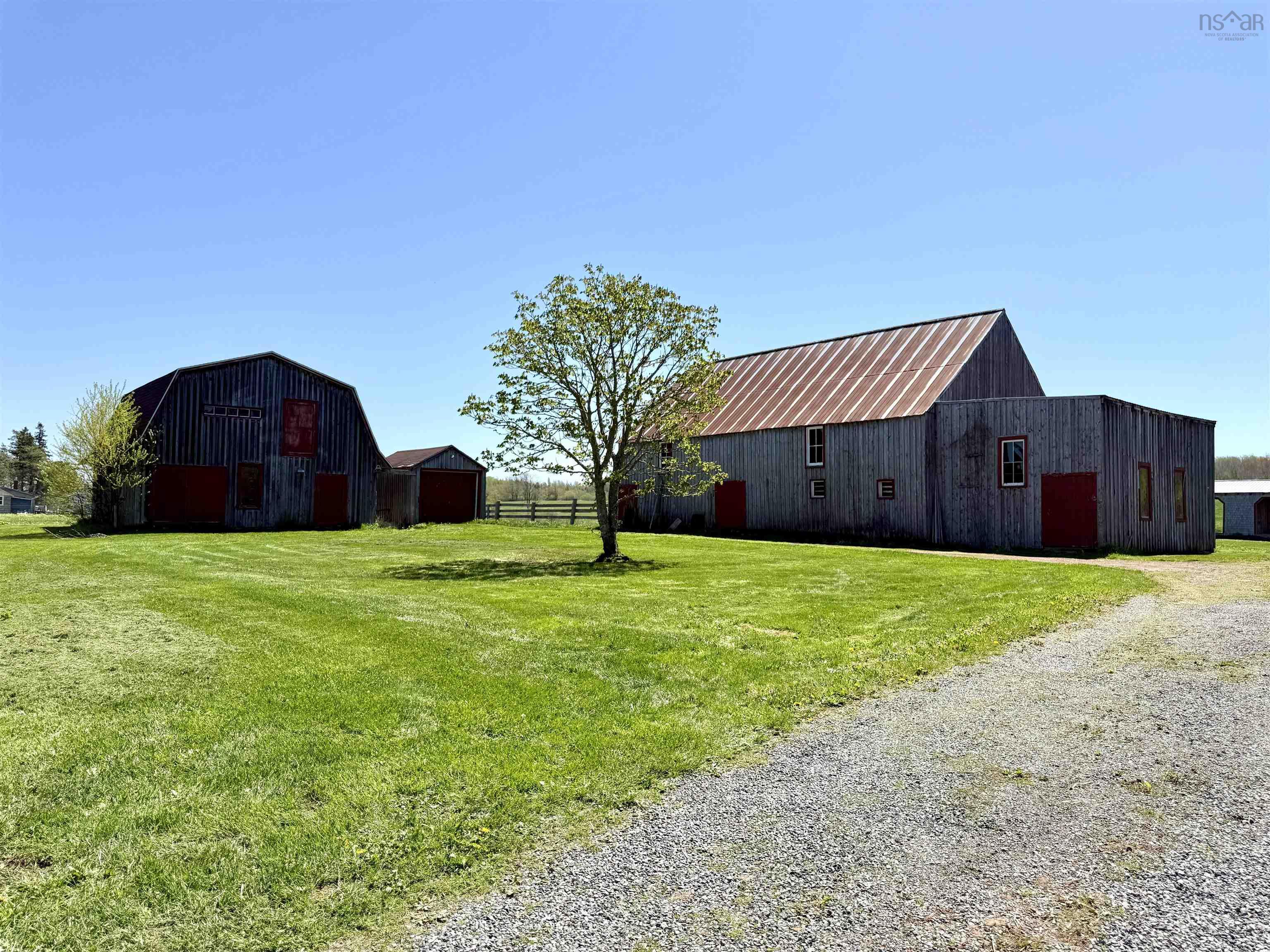 $379,900.00: 2242 6 Highway, Truemanville