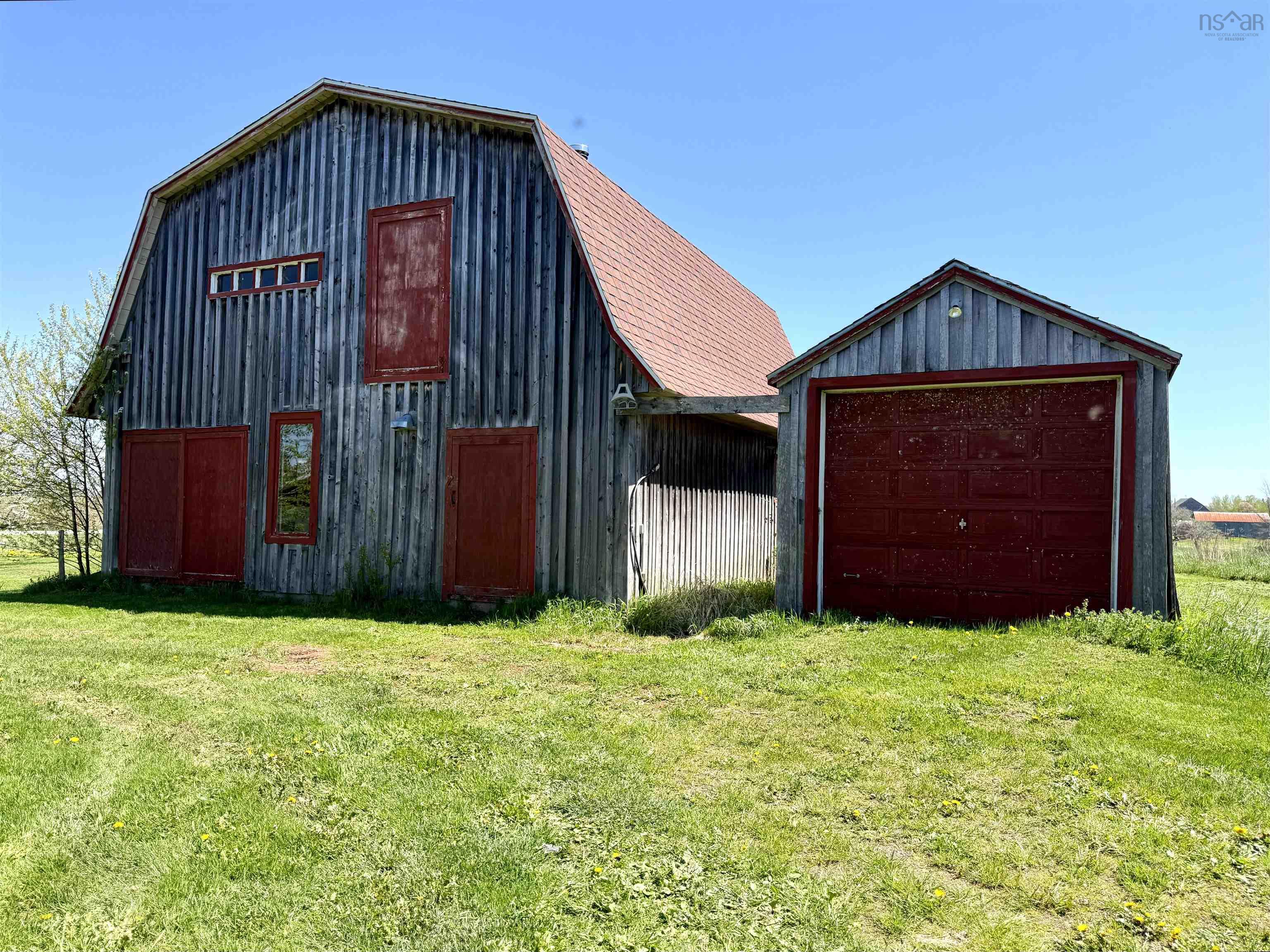 $379,900.00: 2242 6 Highway, Truemanville