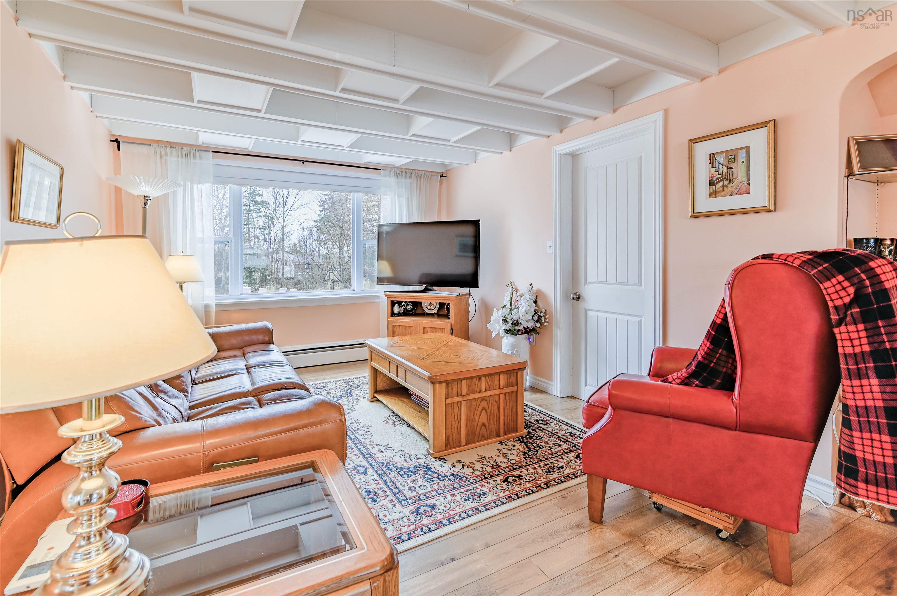 $580,000.00: 3395 Highway 358 Arlington NS    B0P 1H0, Arlington