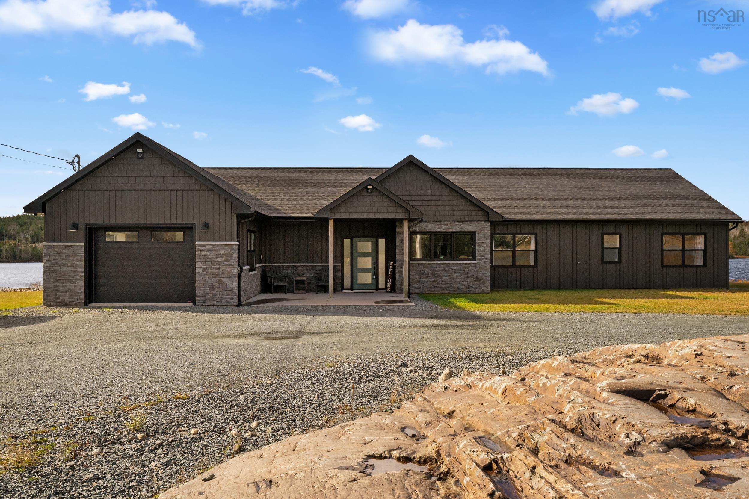 $950,000.00: 5121 Clam Harbour Road, Lake Charlotte