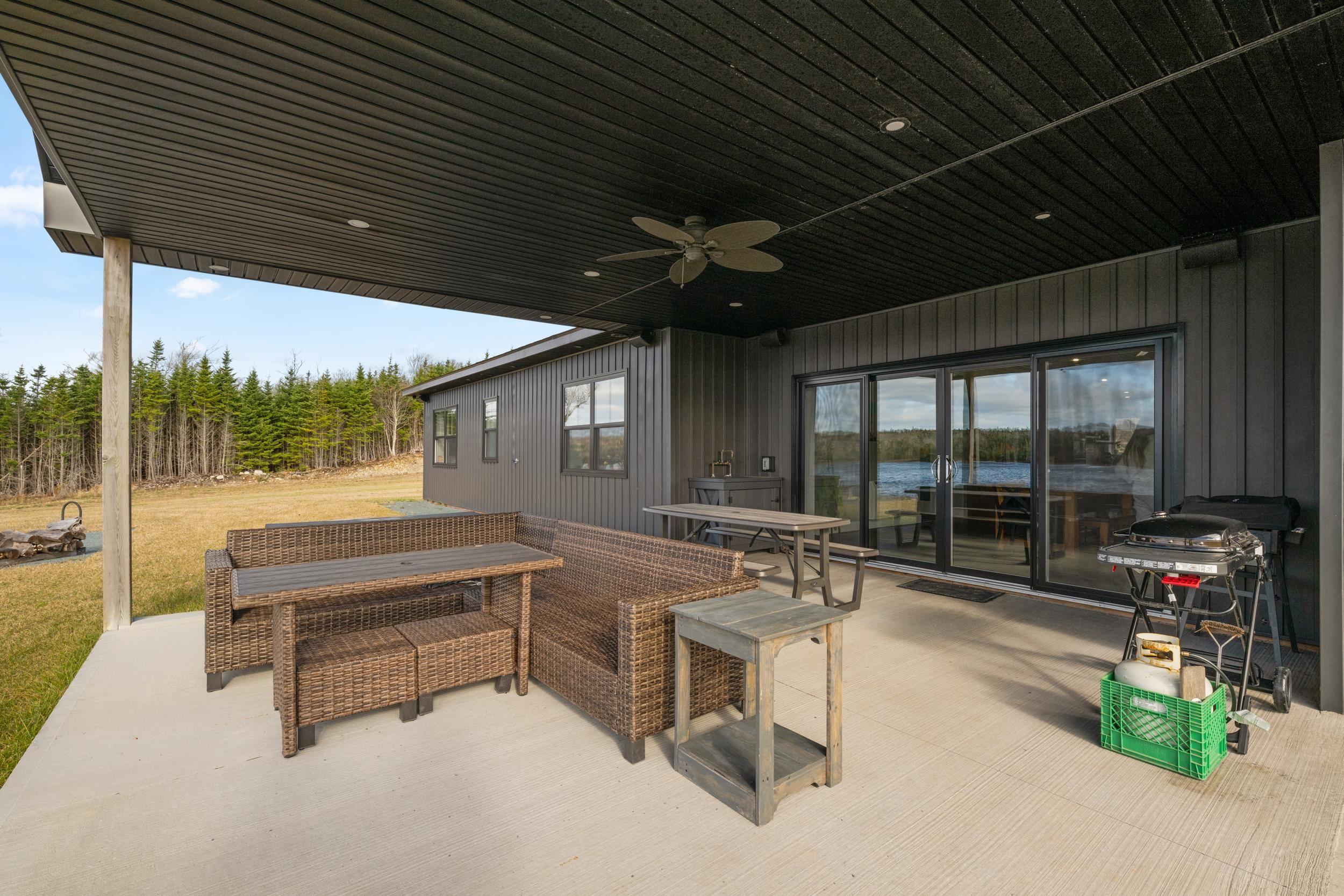 $950,000.00: 5121 Clam Harbour Road, Lake Charlotte