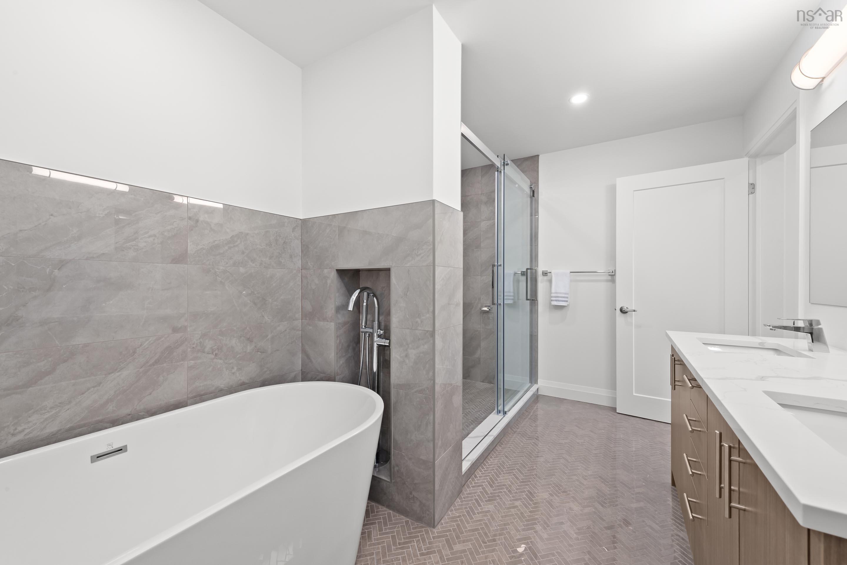 1703 72 Seapoint Road, Dartmouth, NS (MLS 202611758)