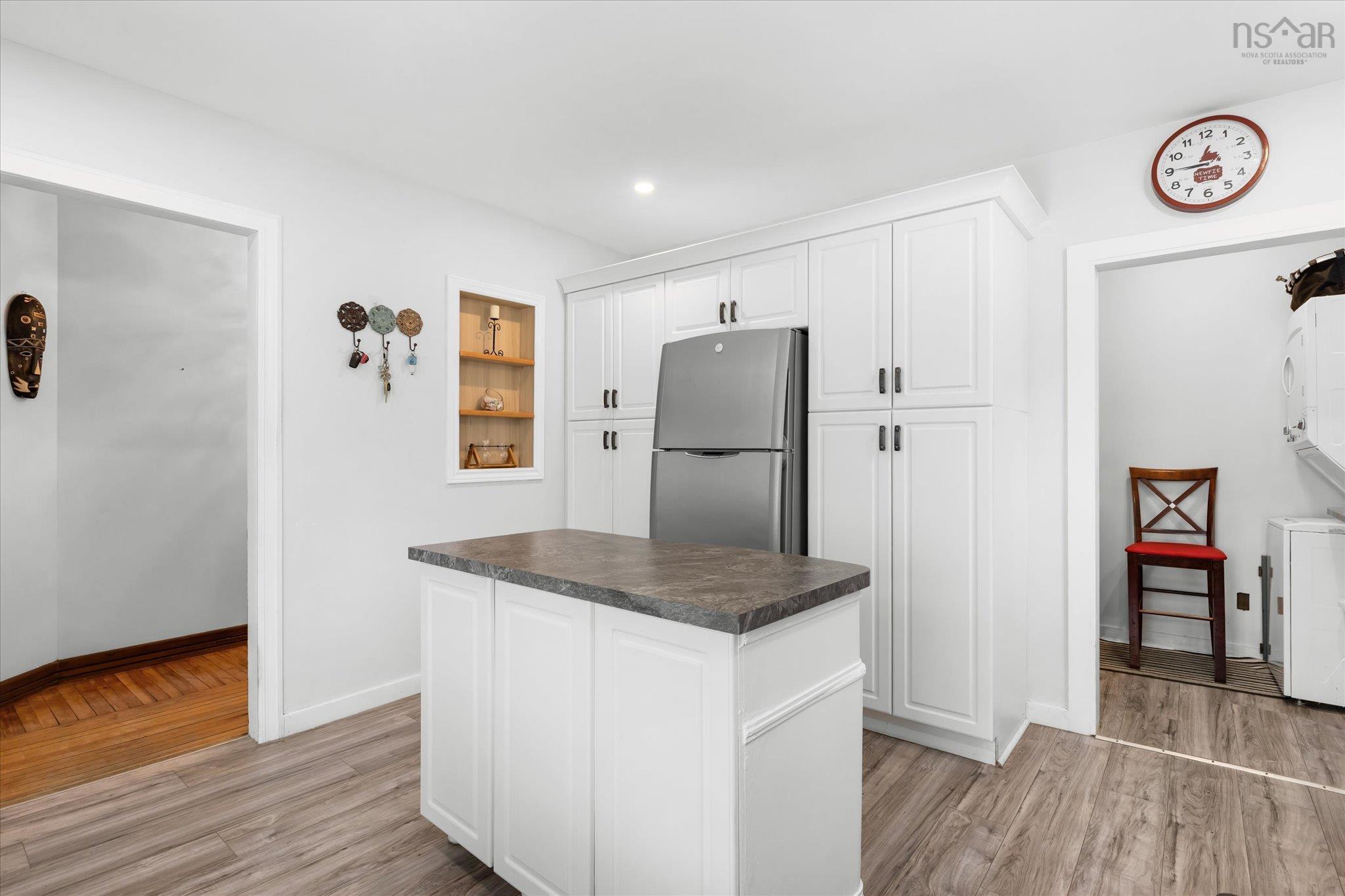 $649,900.00: 99 Dufferin Street, Bridgewater