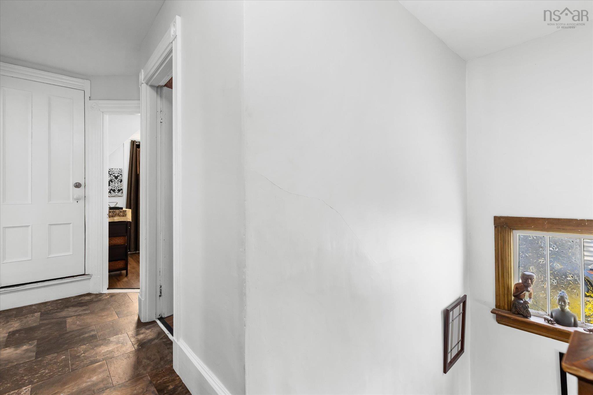 $649,900.00: 99 Dufferin Street, Bridgewater