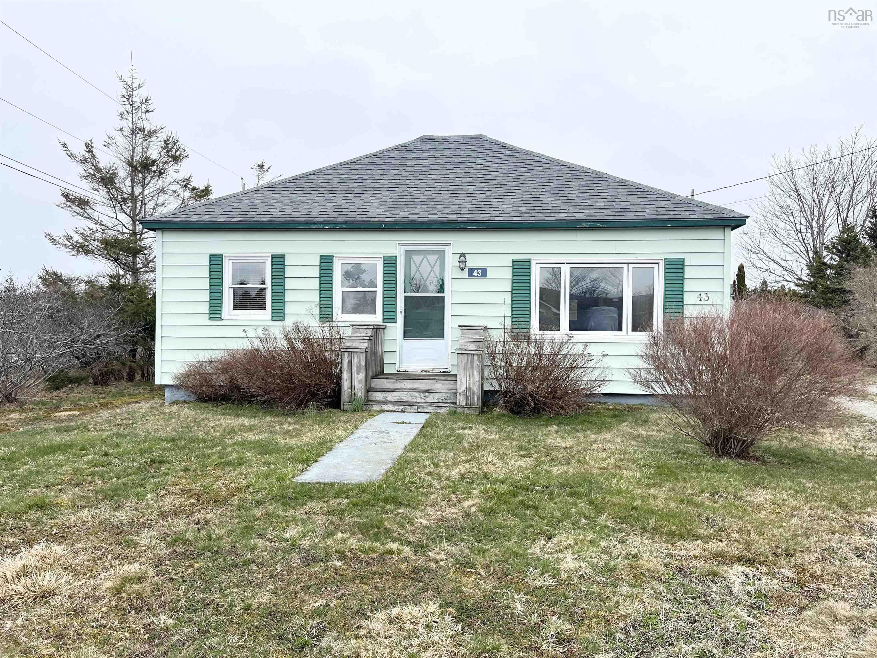 $149,000.00: 43 Hibbert Street, Clark's Harbour