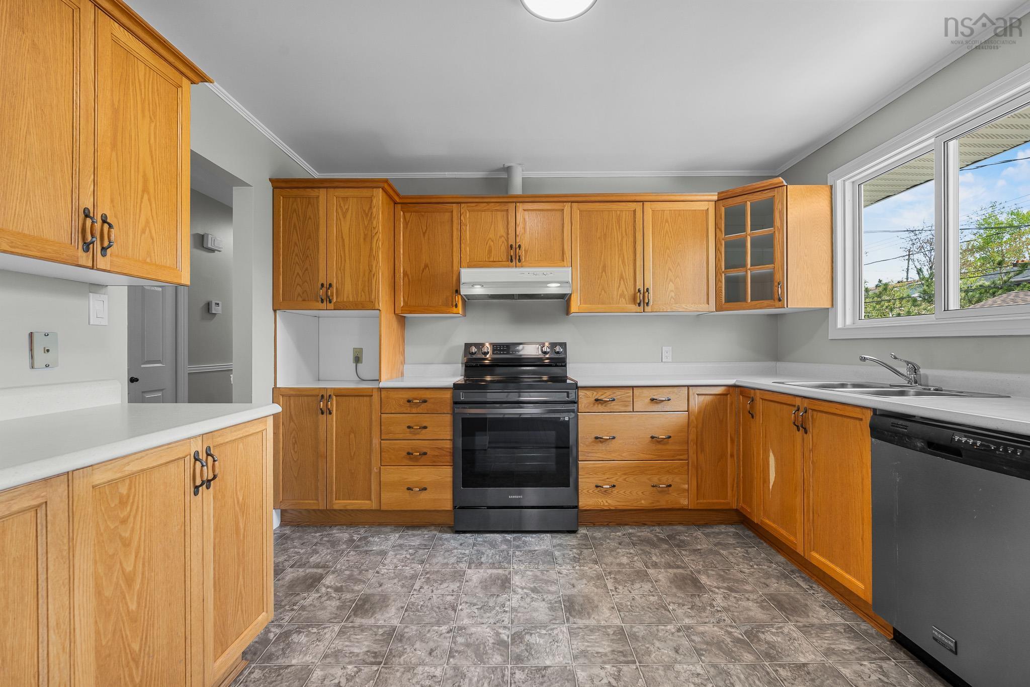 11 Langevin Drive, Lower Sackville, NS (MLS 202611794)