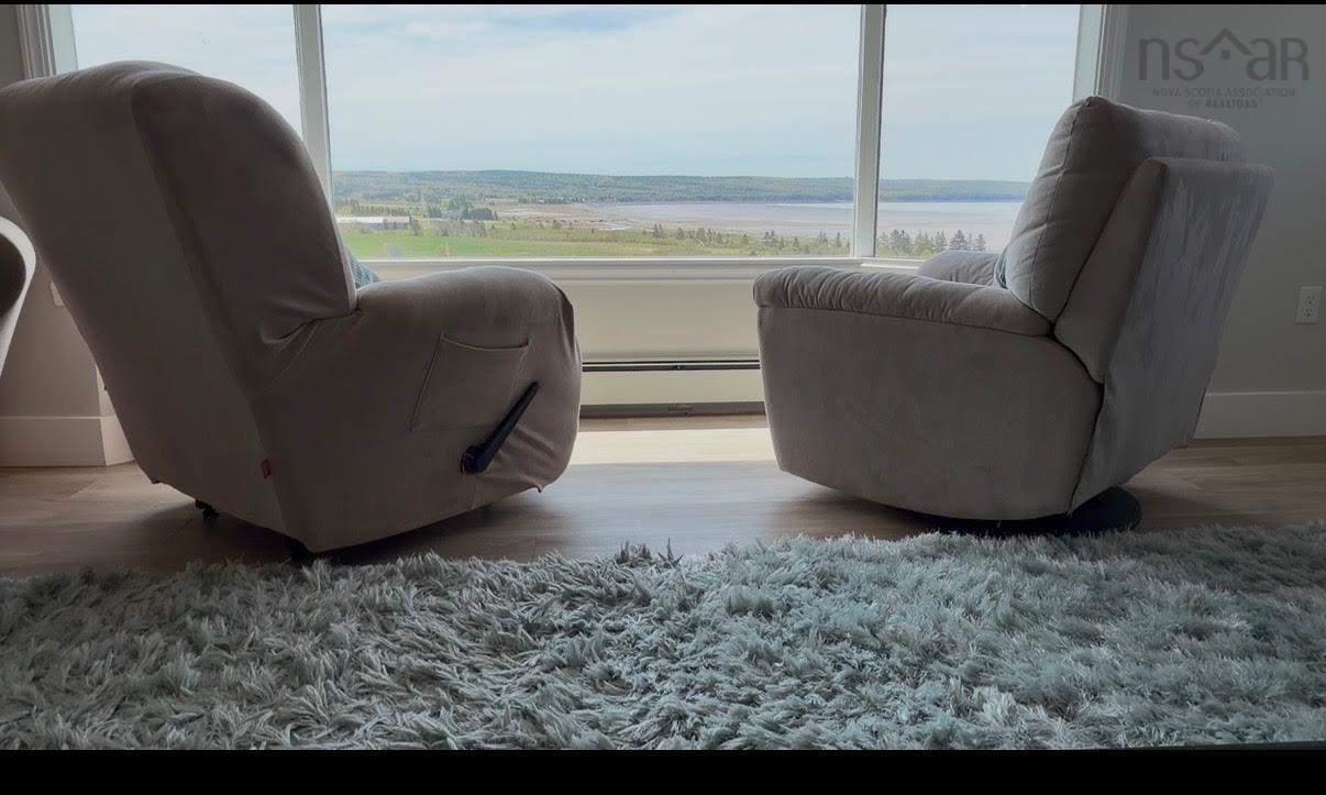 $500,000.00: 1506 Cape Split Road, Scots Bay