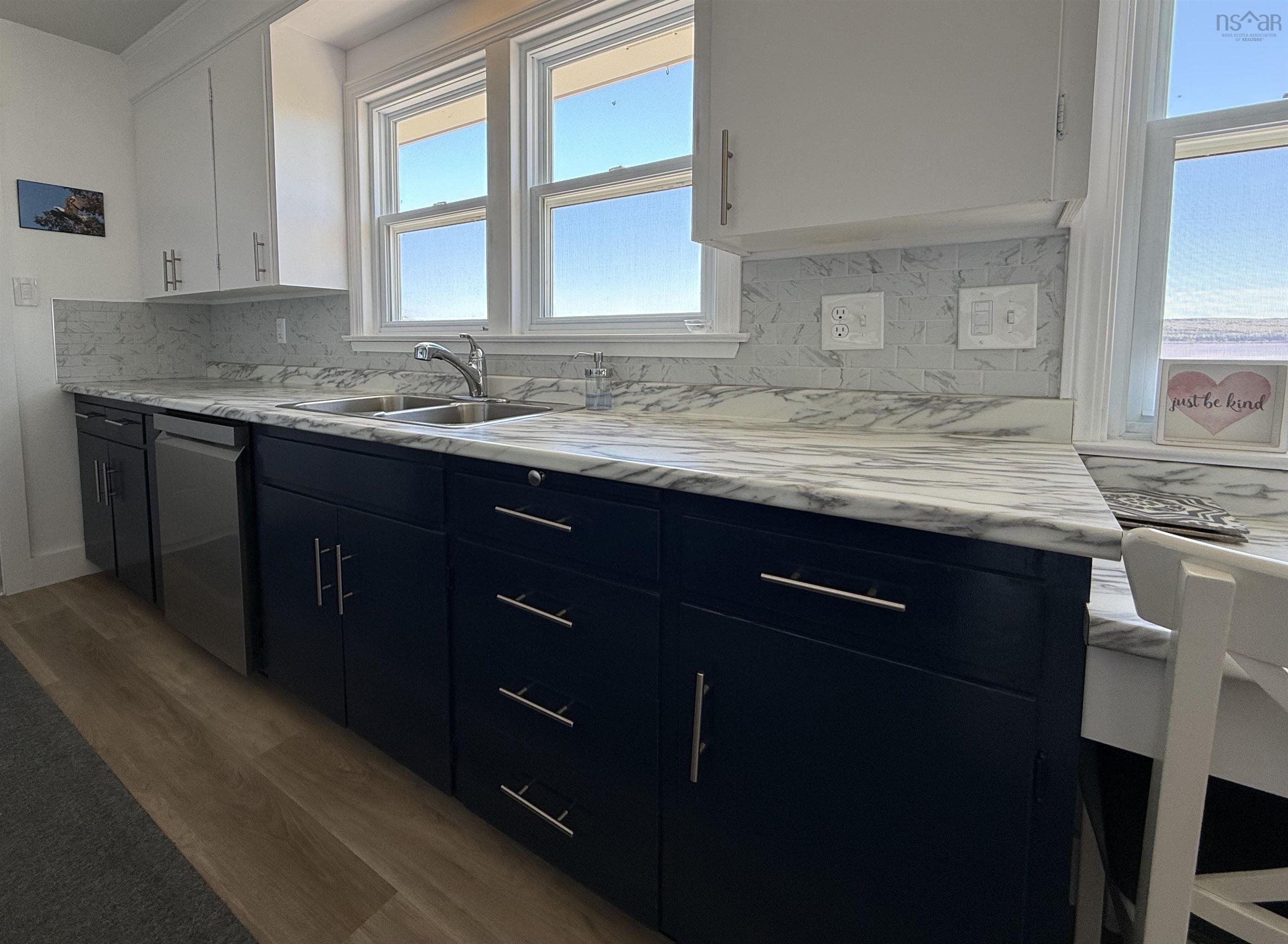 $500,000.00: 1506 Cape Split Road, Scots Bay