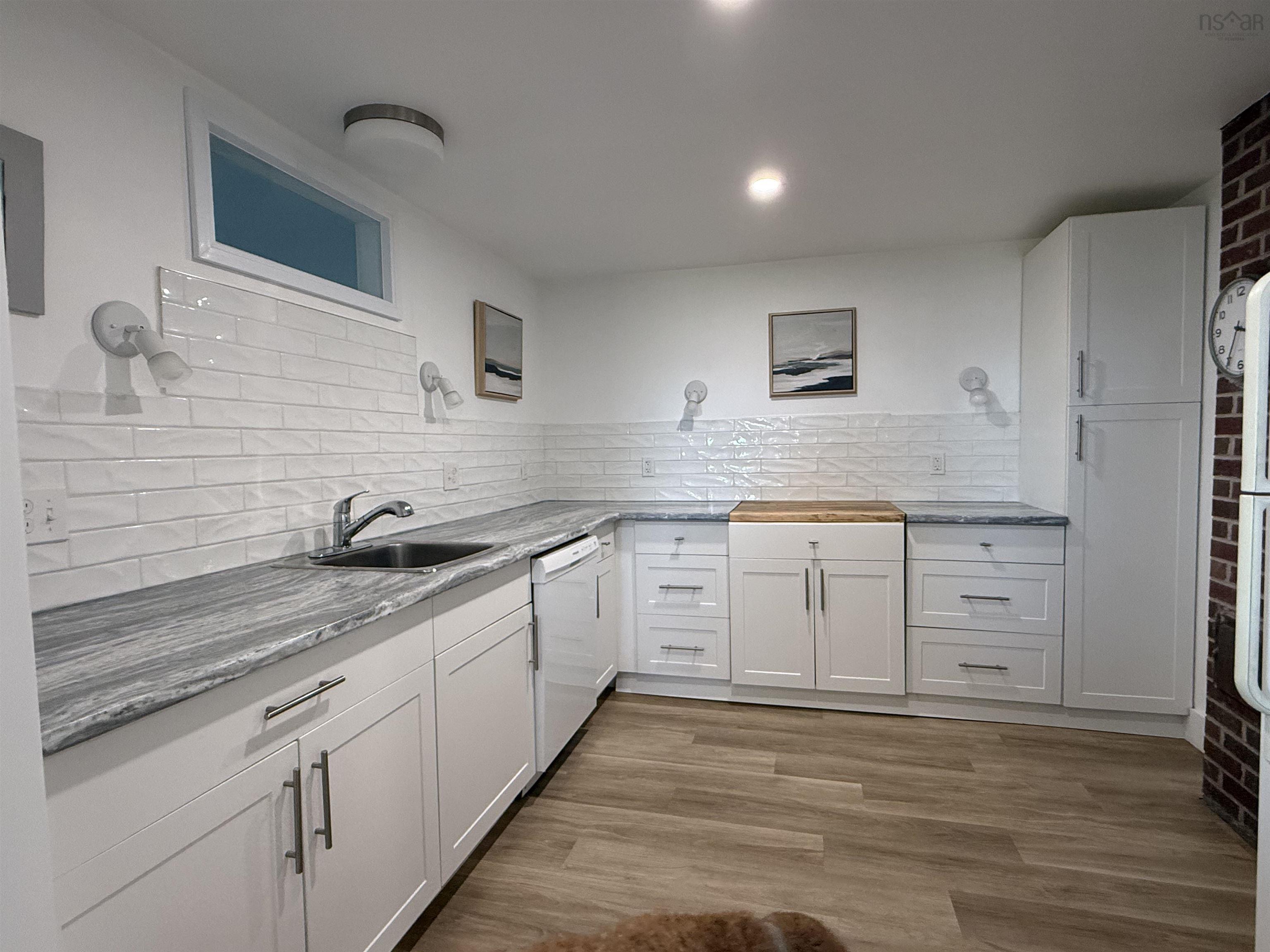 $500,000.00: 1506 Cape Split Road, Scots Bay