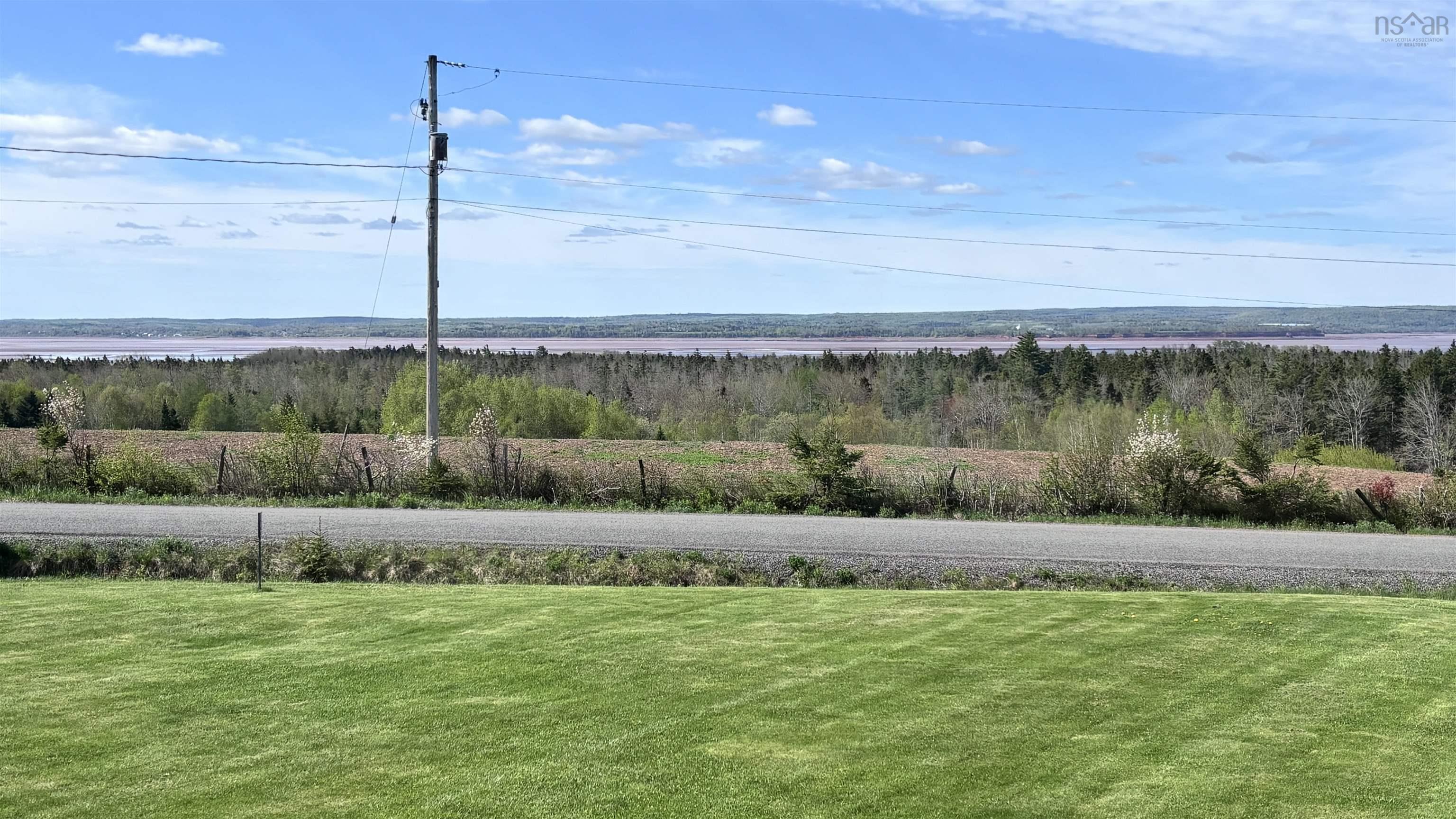 $430,000.00: 143 SHORE Road, Masstown