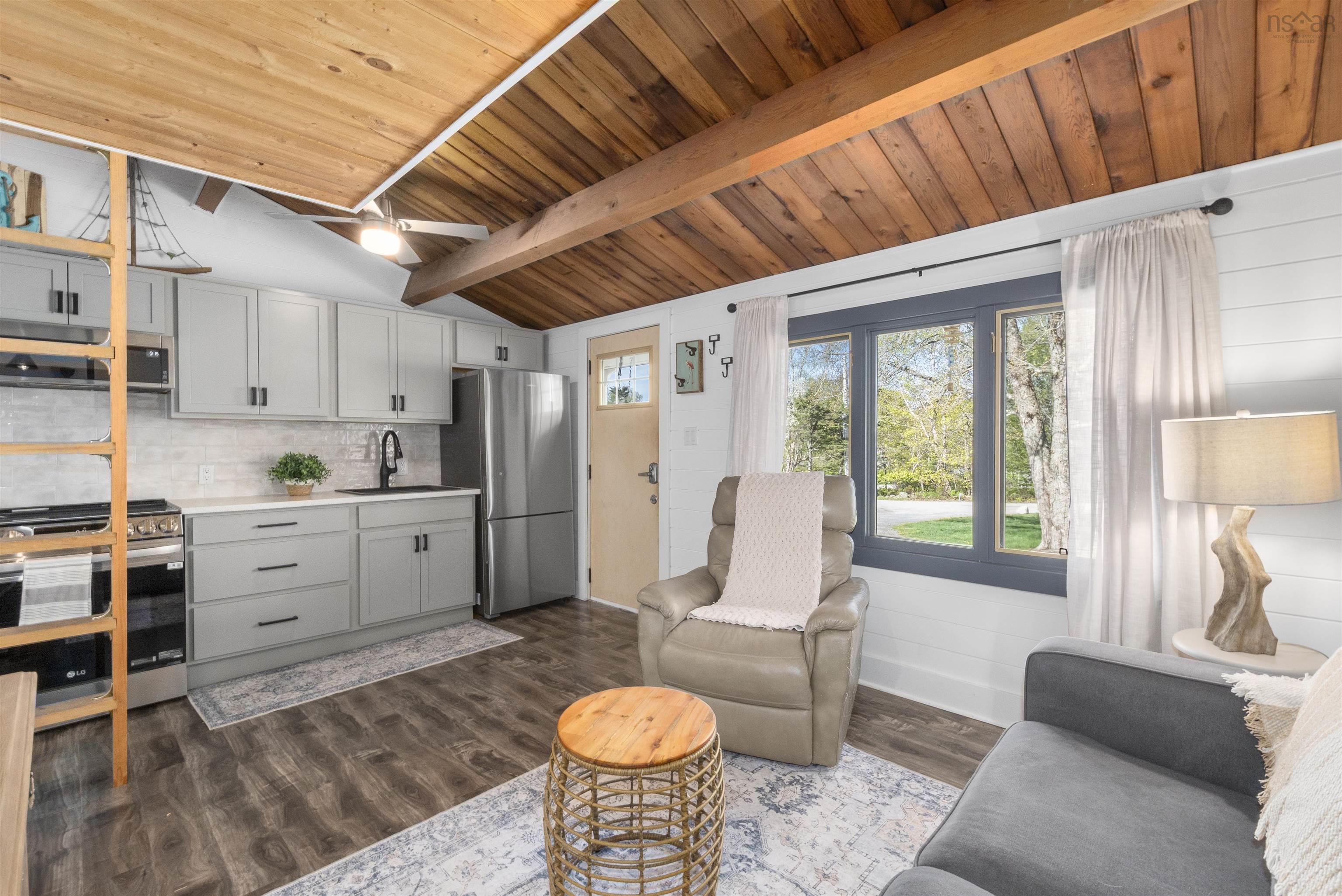 $309,900.00: 17 168 Shore Club Road, Hubbards