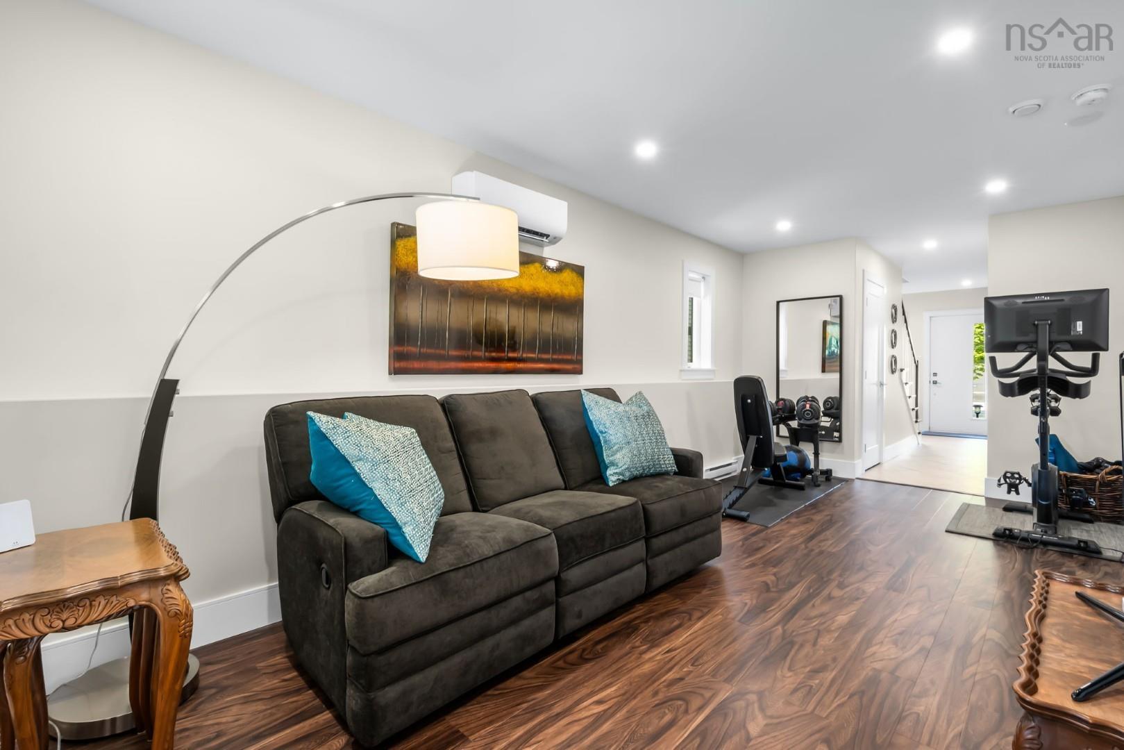 $839,900.00: 10 Bramwell Court, Bedford