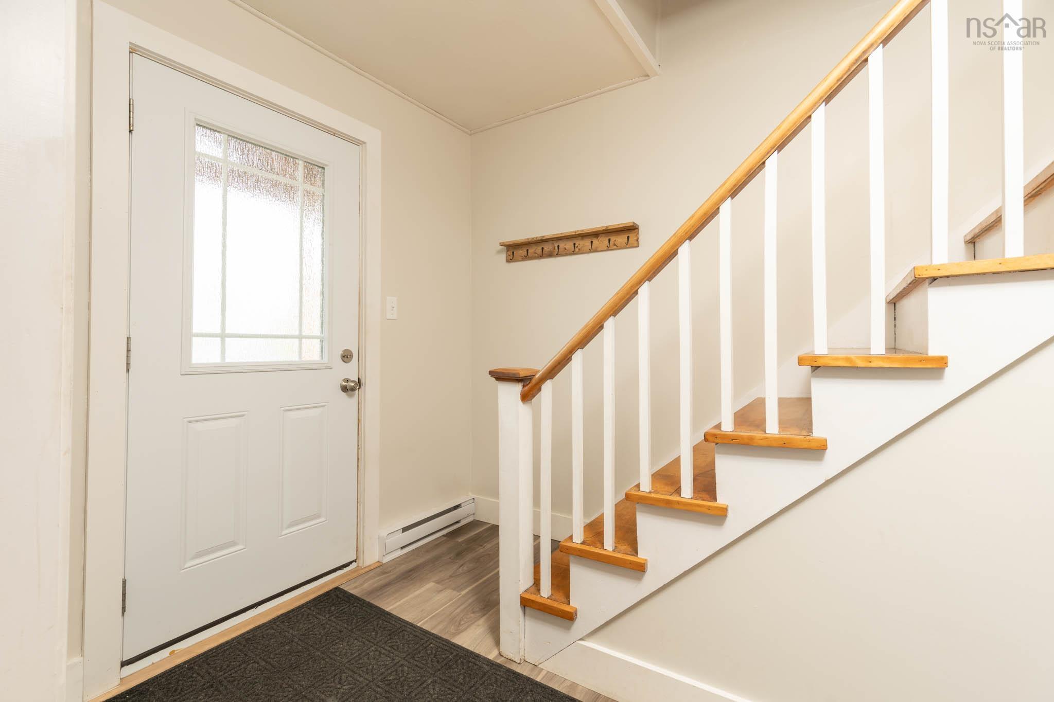$329,900.00: 4 Carol Avenue, Yarmouth