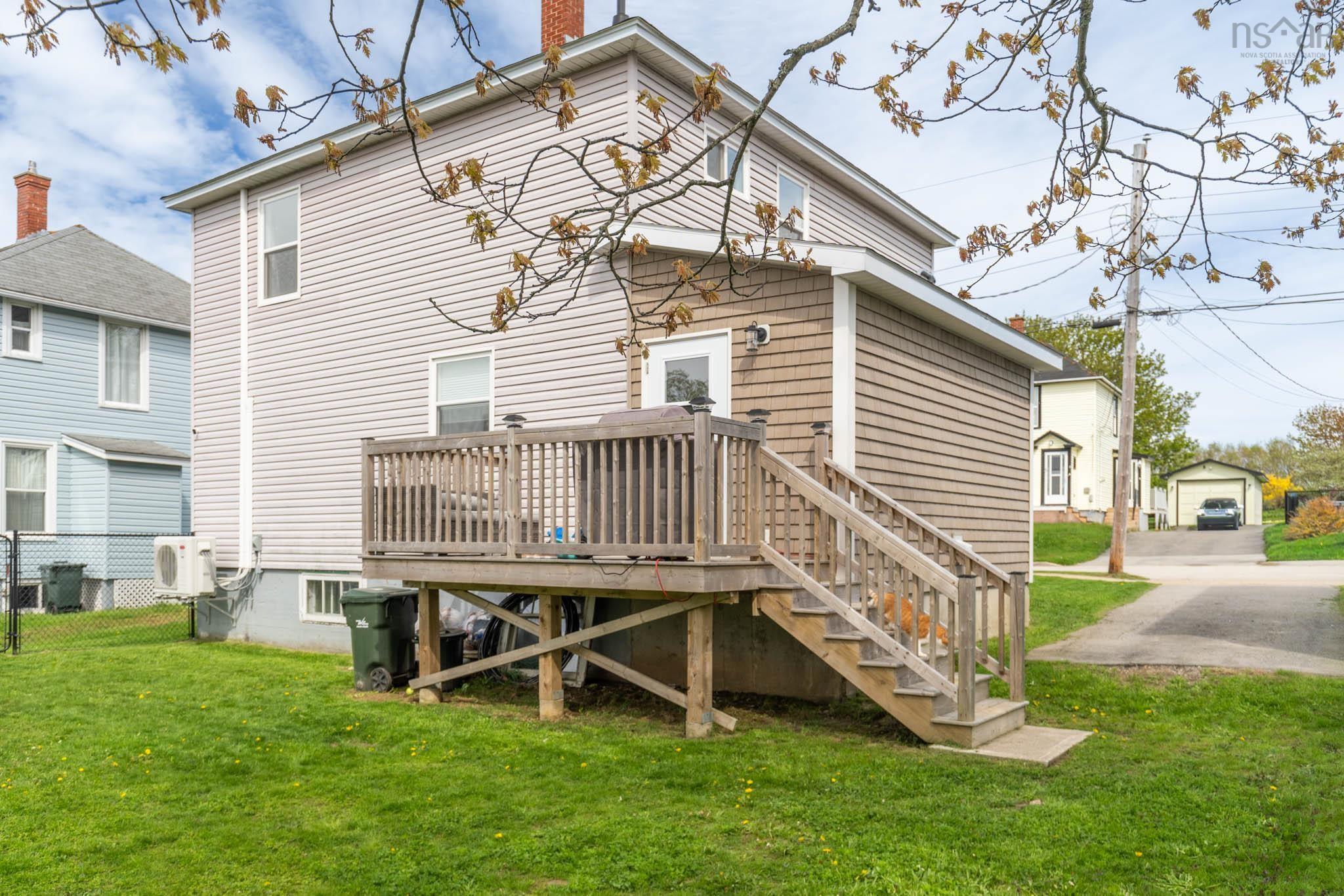 $329,900.00: 4 Carol Avenue, Yarmouth