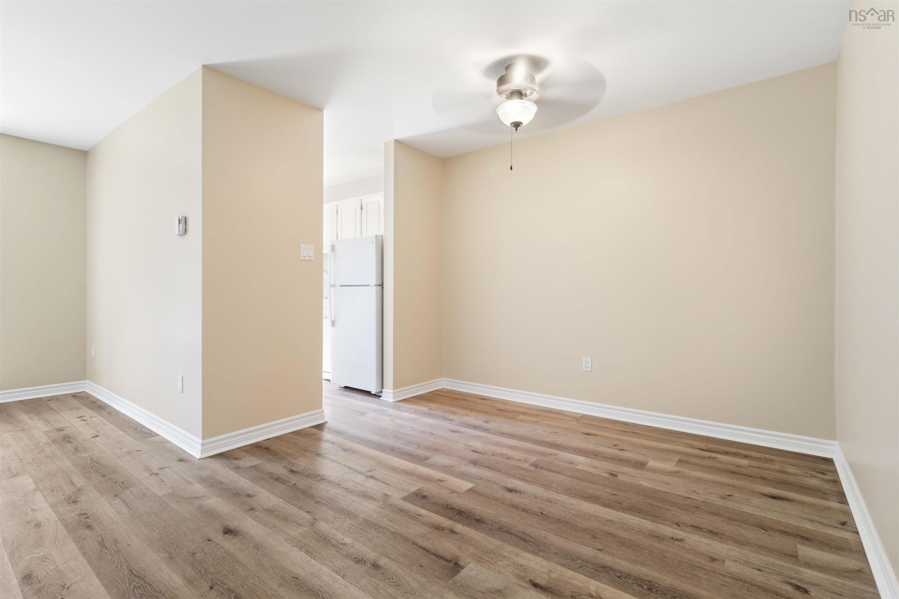 $279,900.00: 223 281 Windmill Road, Dartmouth