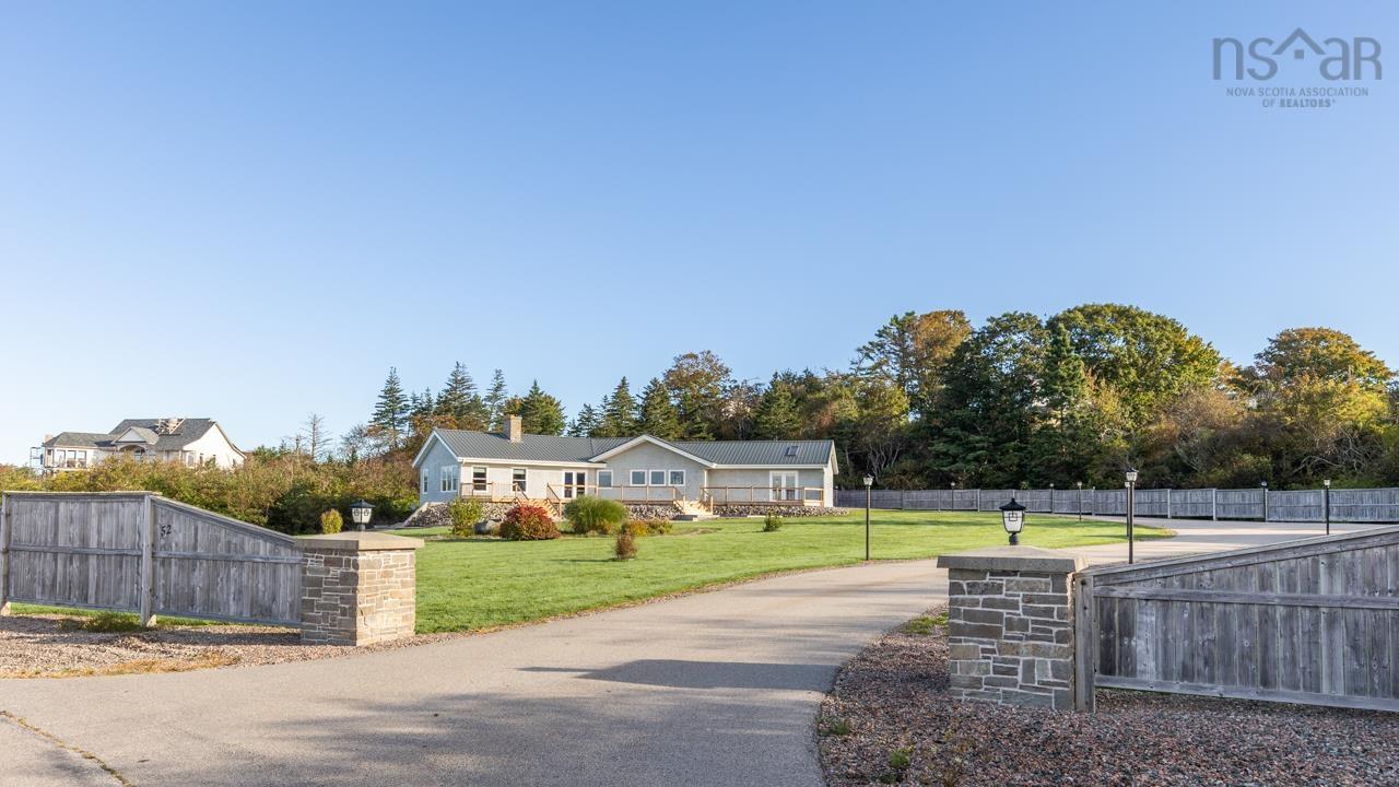 $1,600,000.00: 52 Captain Landers Court, Yarmouth