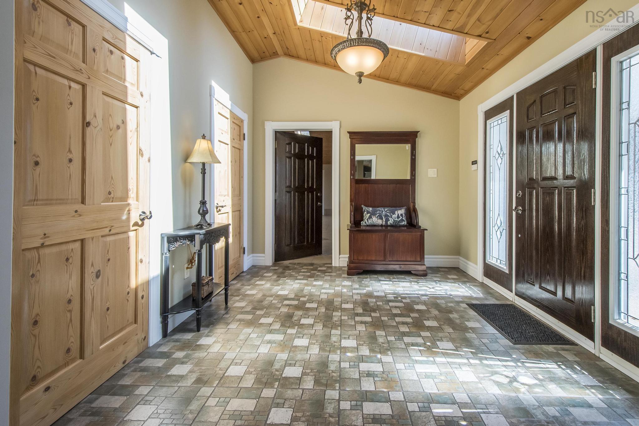 $1,600,000.00: 52 Captain Landers Court, Yarmouth