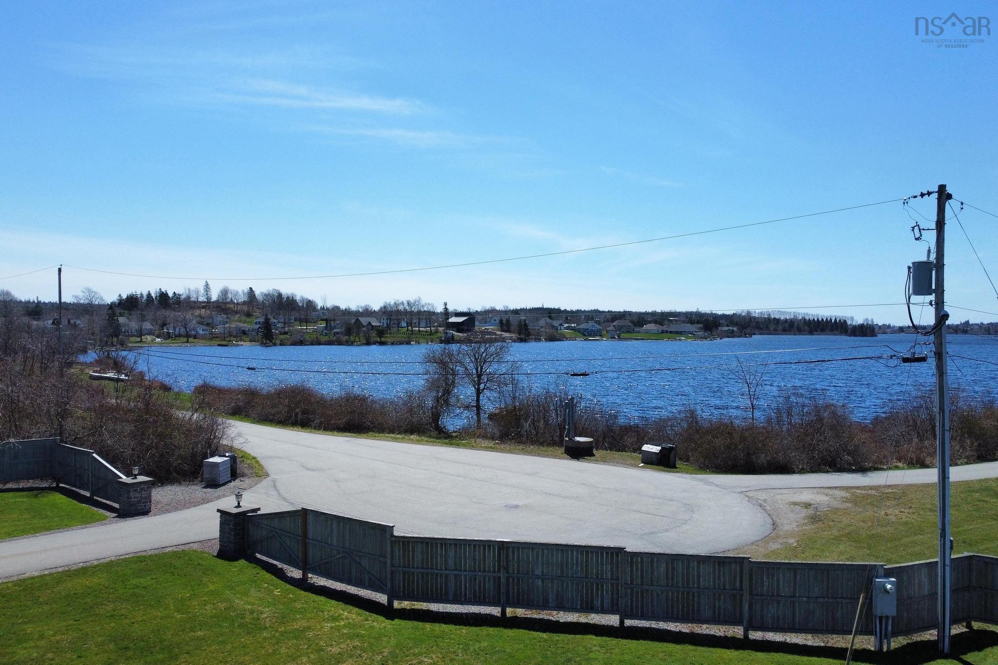 $1,600,000.00: 52 Captain Landers Court, Yarmouth