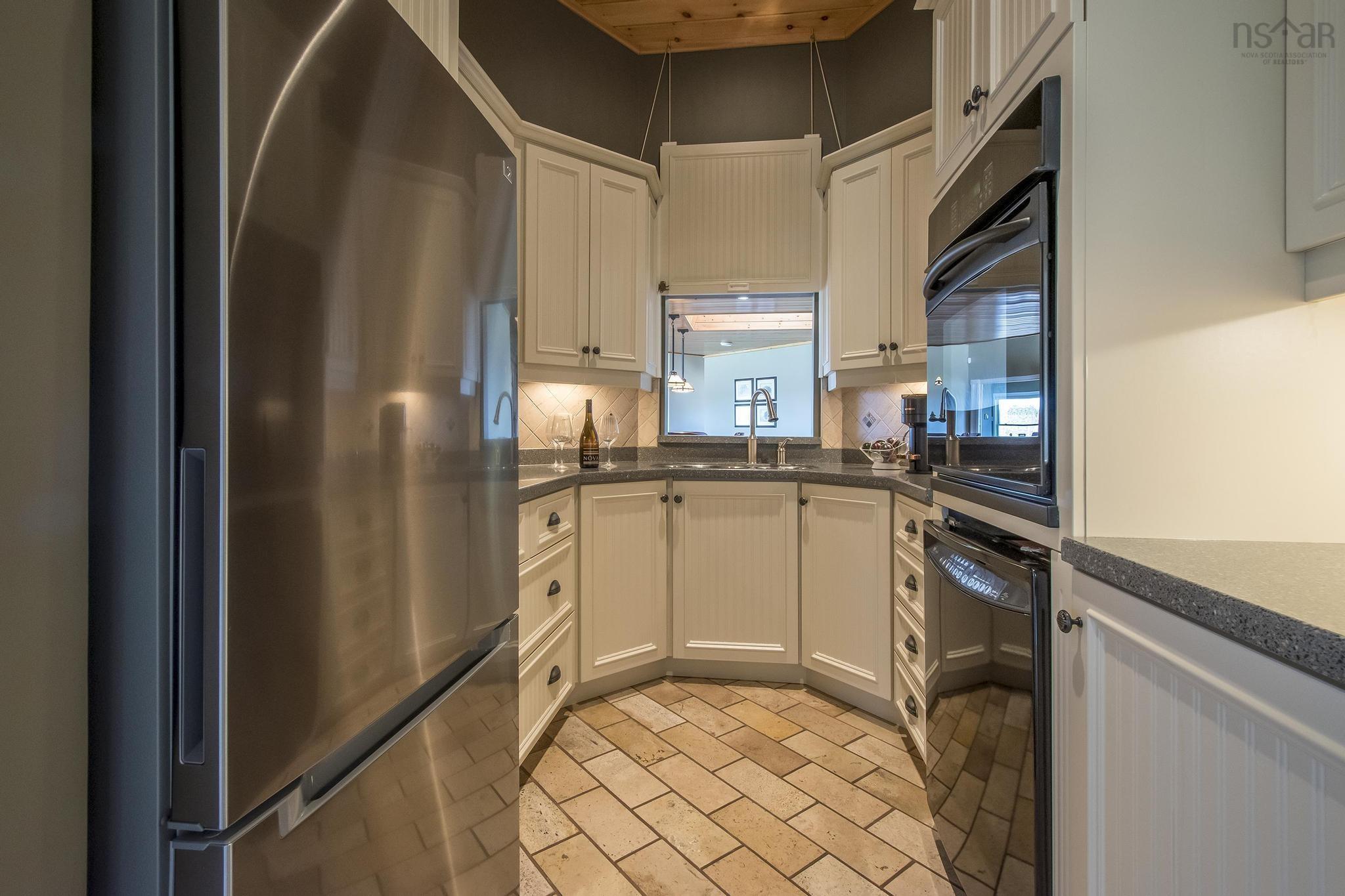 $1,600,000.00: 52 Captain Landers Court, Yarmouth