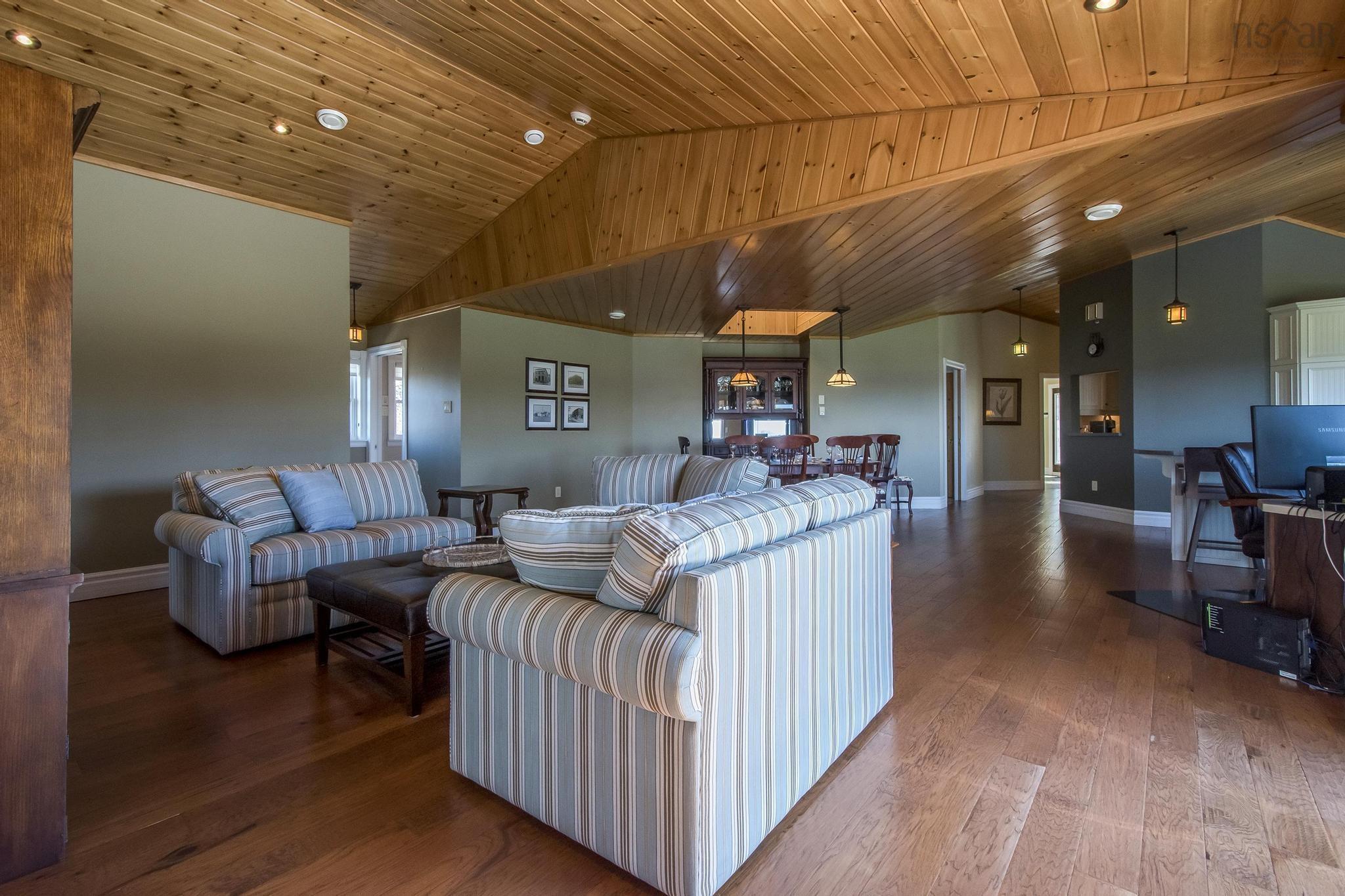 $1,600,000.00: 52 Captain Landers Court, Yarmouth