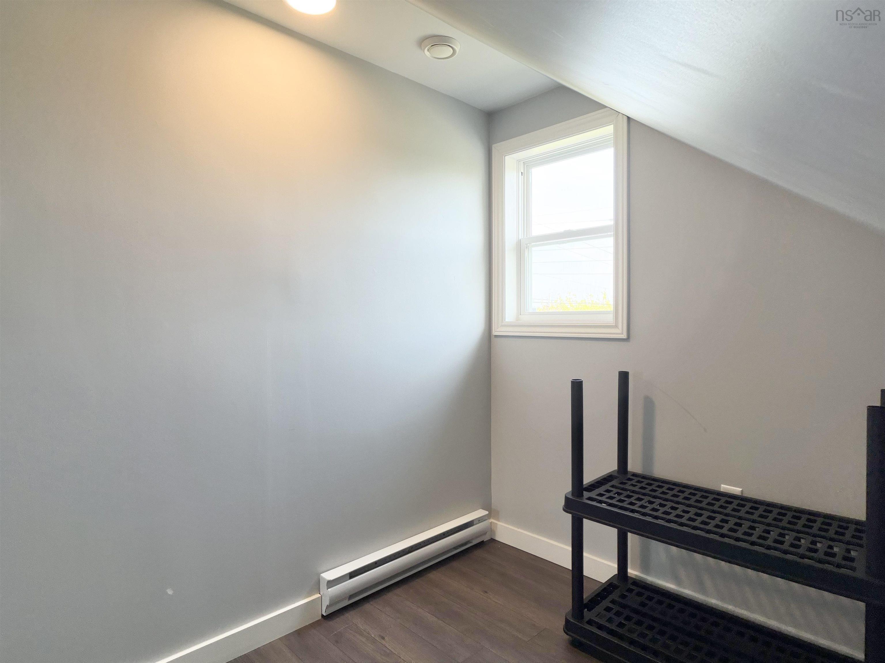 $249,000.00: 1850 Highway 335, Lower West Pubnico
