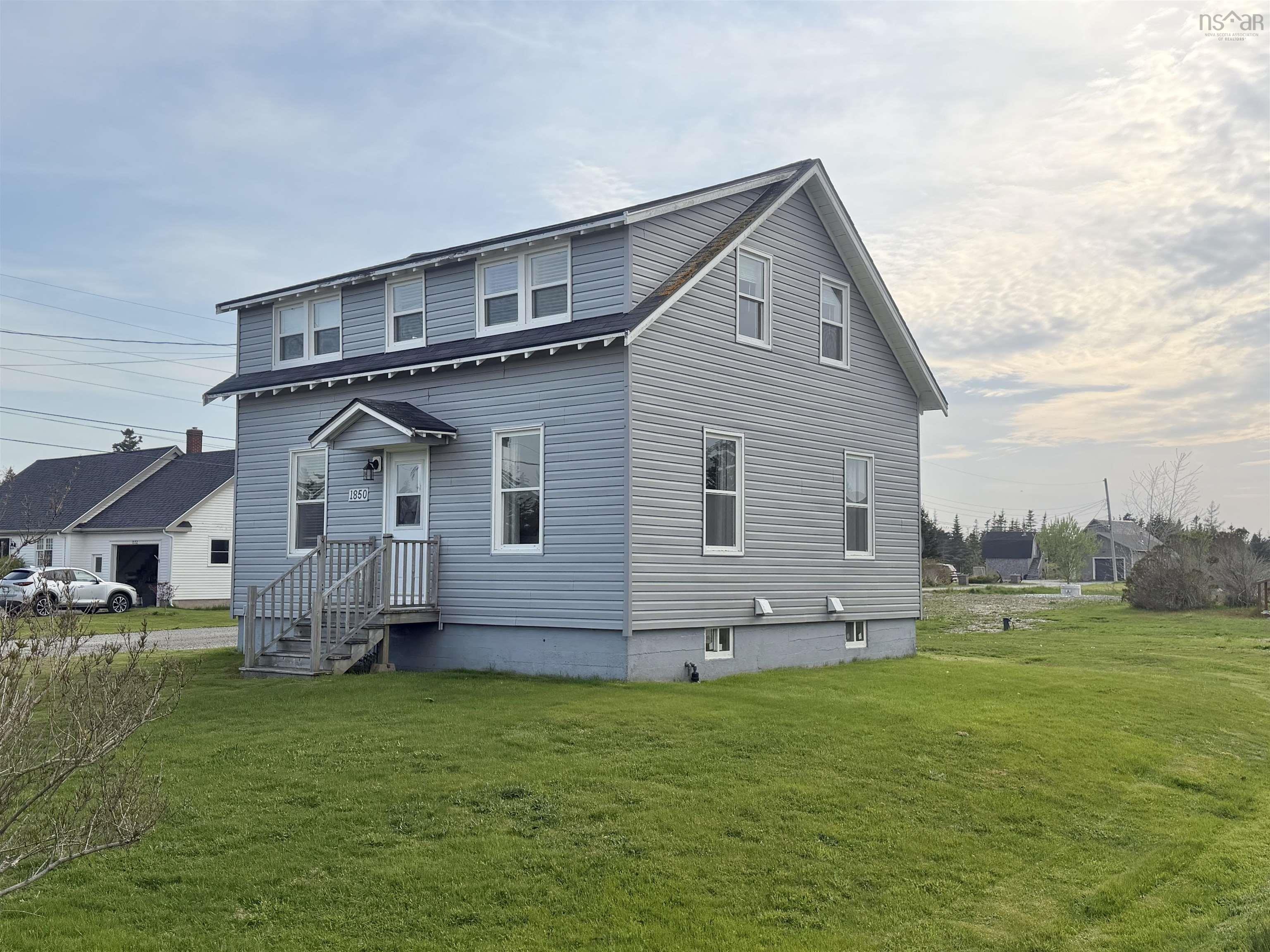 $249,000.00: 1850 Highway 335, Lower West Pubnico
