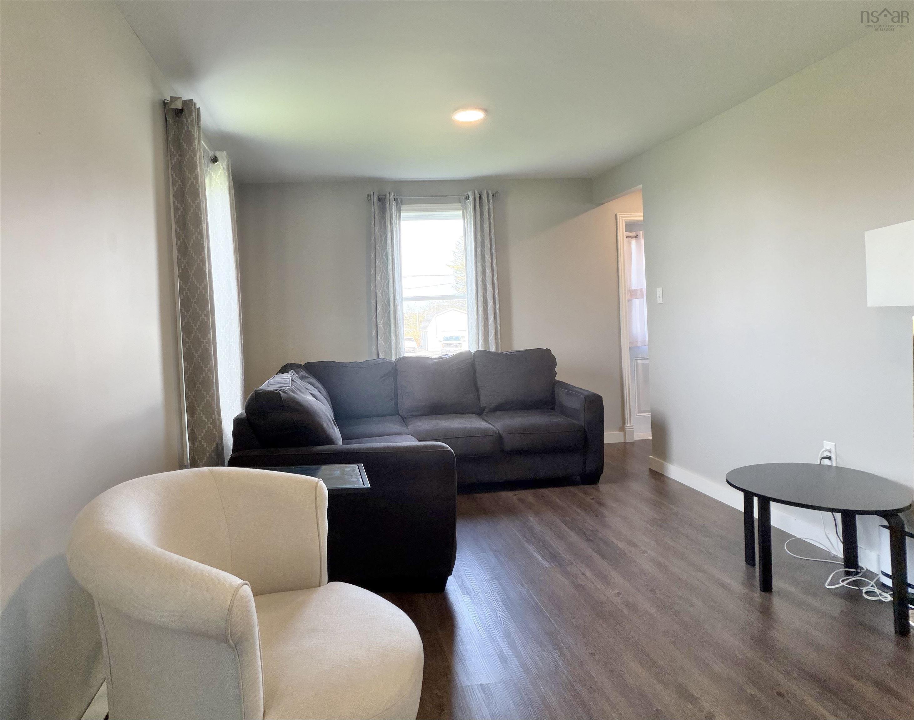 $249,000.00: 1850 Highway 335, Lower West Pubnico