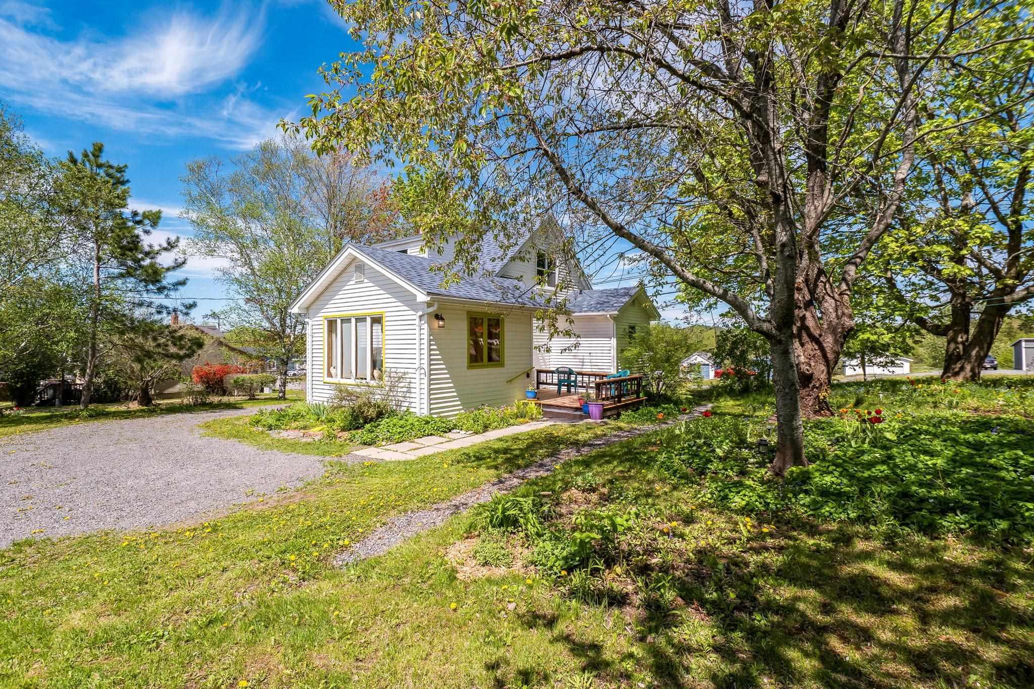 $419,900.00: 4336 Highway 1, Three Mile Plains