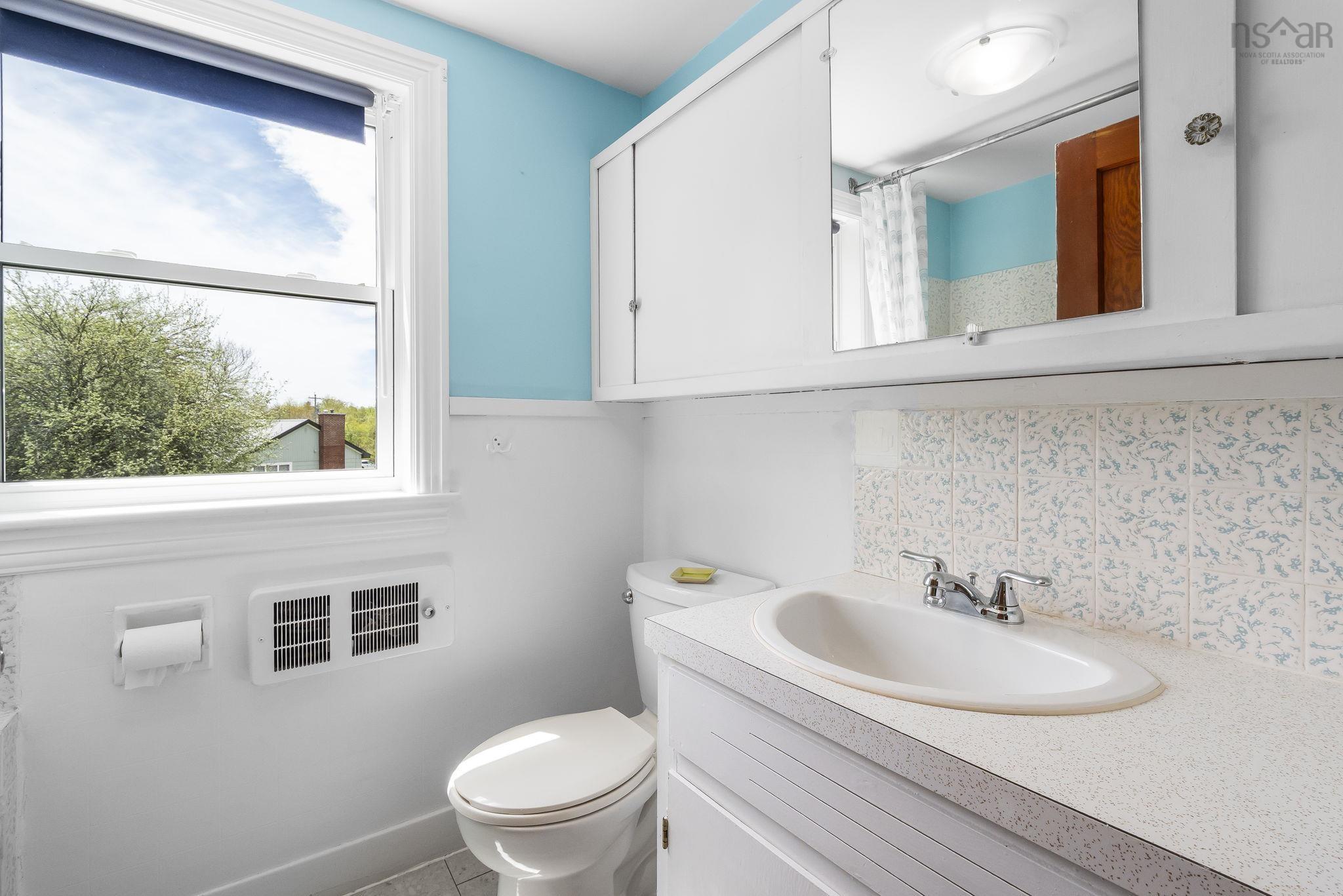 $419,900.00: 4336 Highway 1, Three Mile Plains