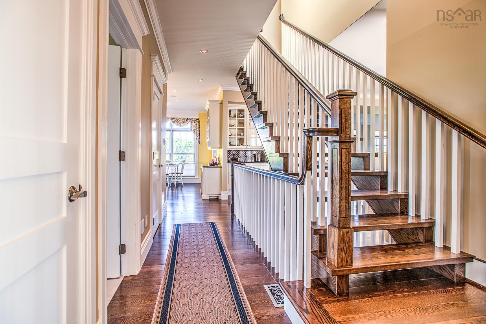 $1,799,900.00: 263 Harbourside Drive, Fox Harbour