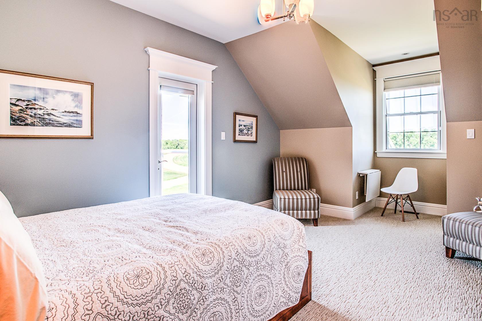$1,799,900.00: 263 Harbourside Drive, Fox Harbour