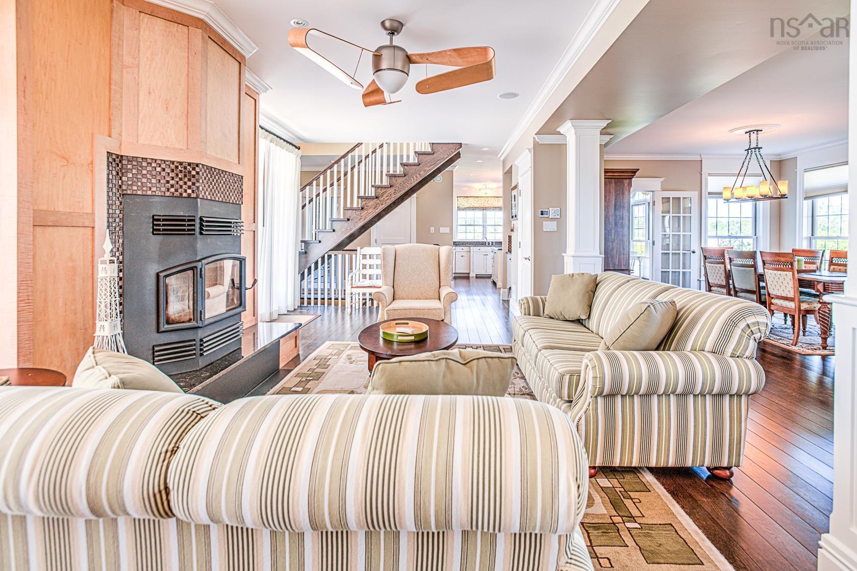 $1,799,900.00: 263 Harbourside Drive, Fox Harbour