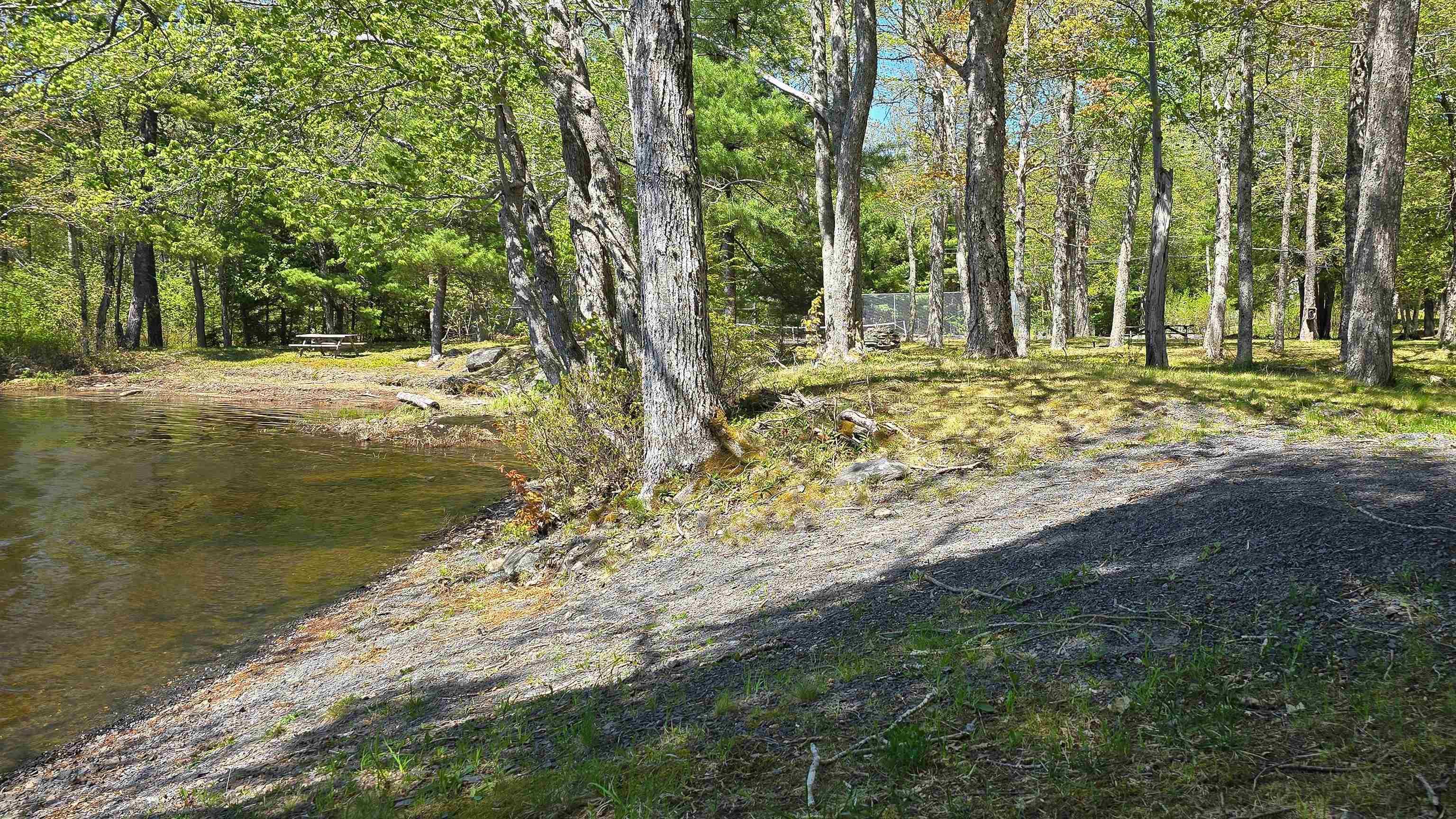 $699,000.00: 7 Lakeview Road, Hemford