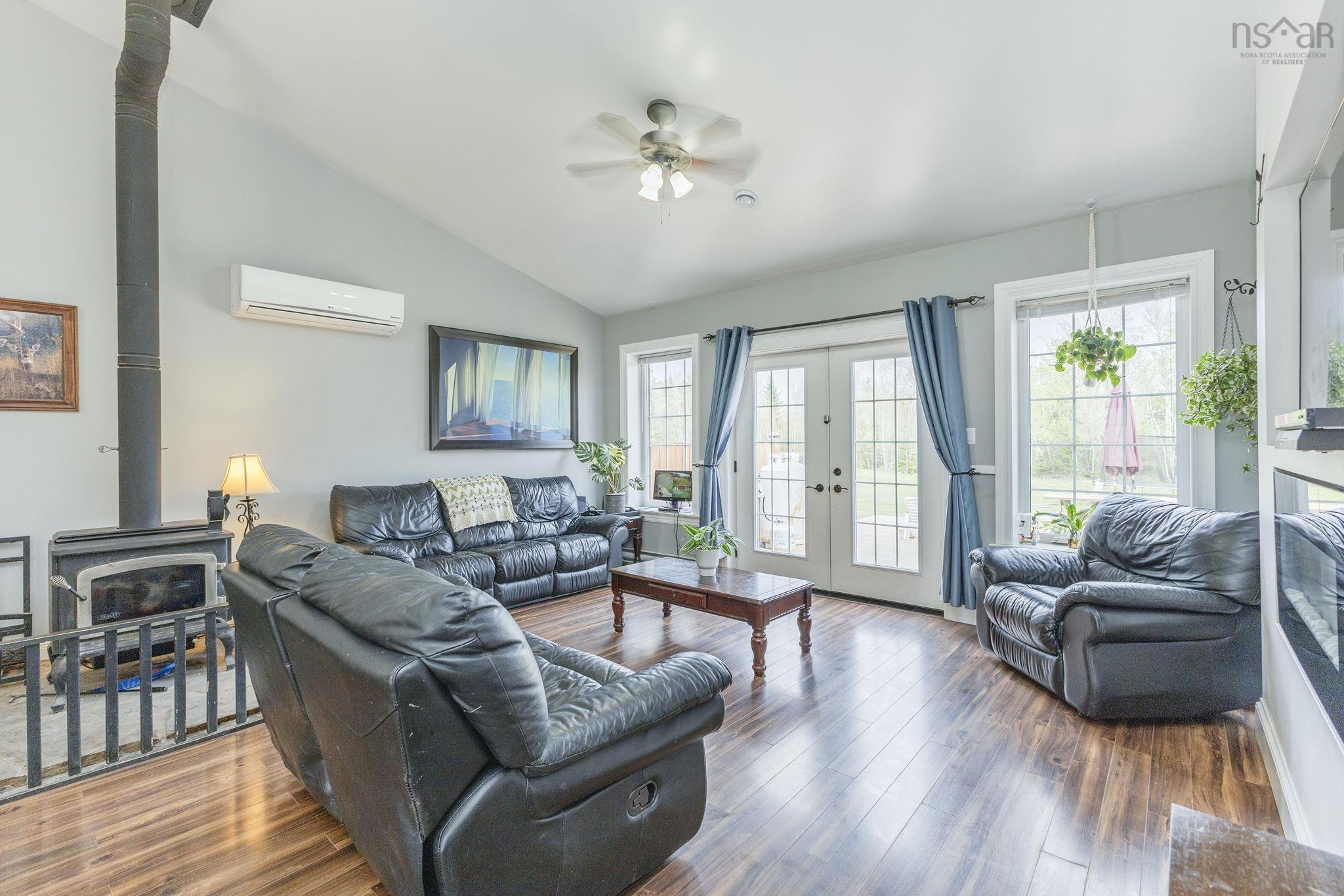 $549,900.00: 3548 Gairloch Road, Rocklin