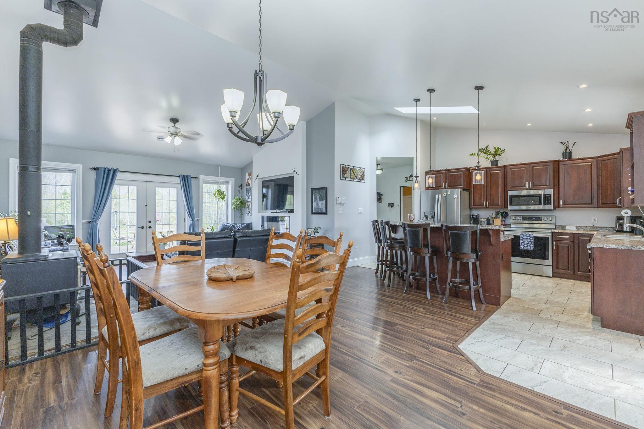 $549,900.00: 3548 Gairloch Road, Rocklin