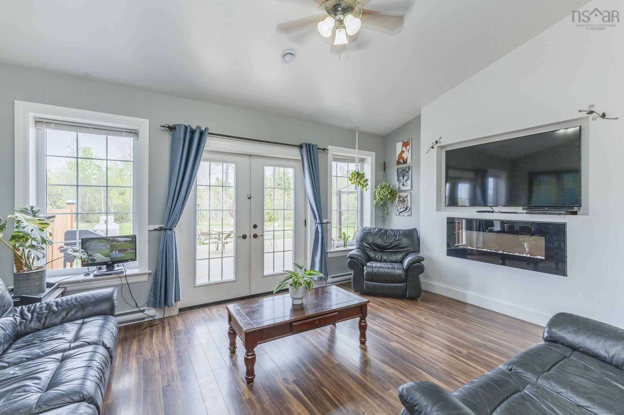 $549,900.00: 3548 Gairloch Road, Rocklin