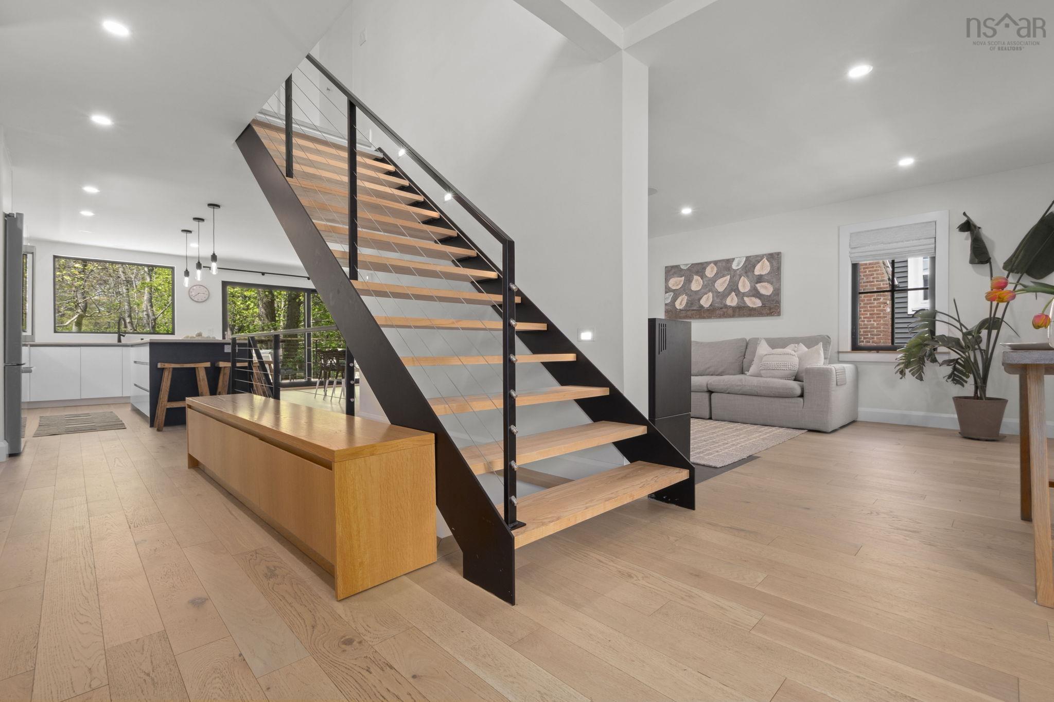 $2,595,000.00: 5719 Southwood Drive, Halifax