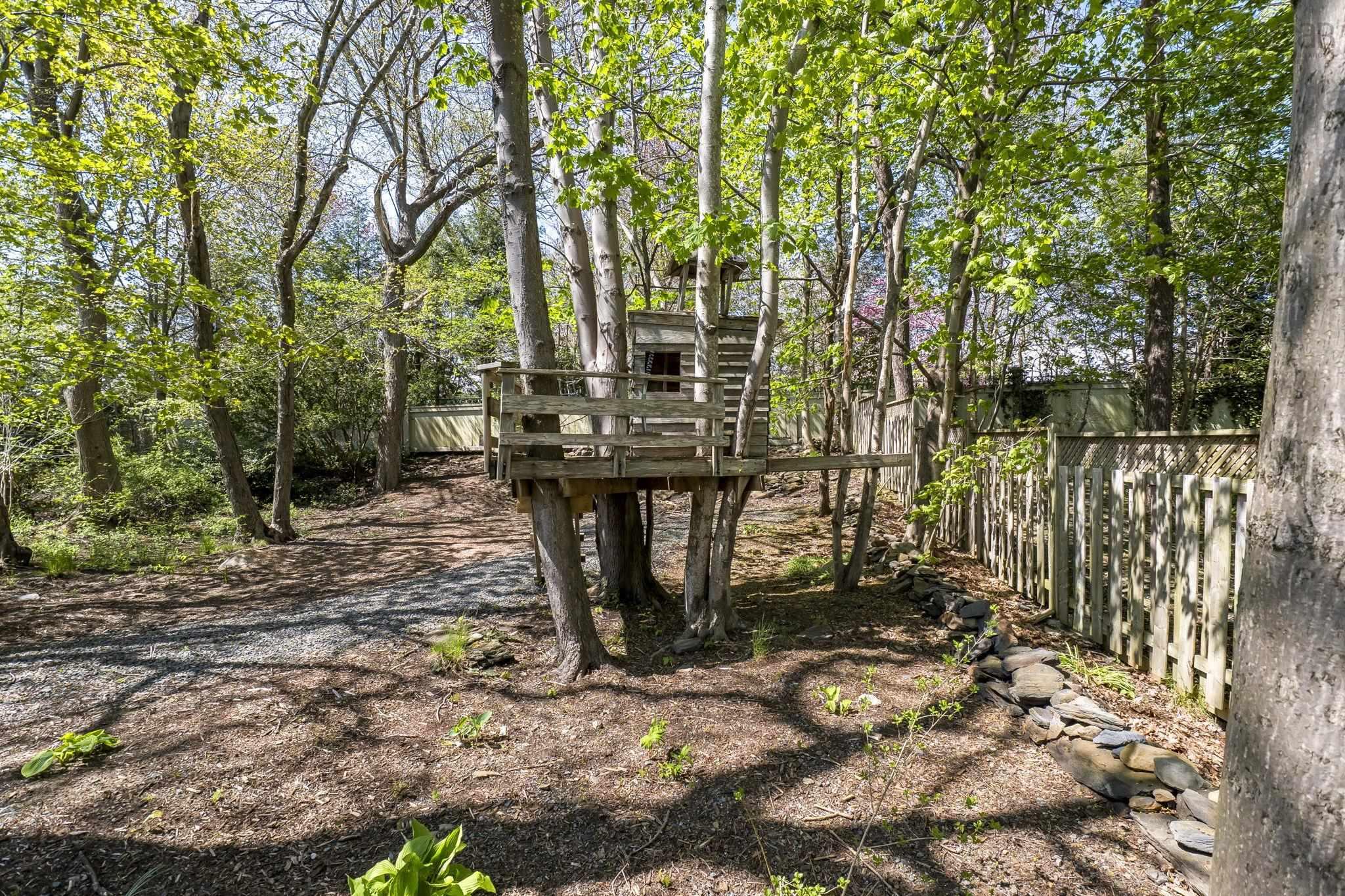 $2,595,000.00: 5719 Southwood Drive, Halifax